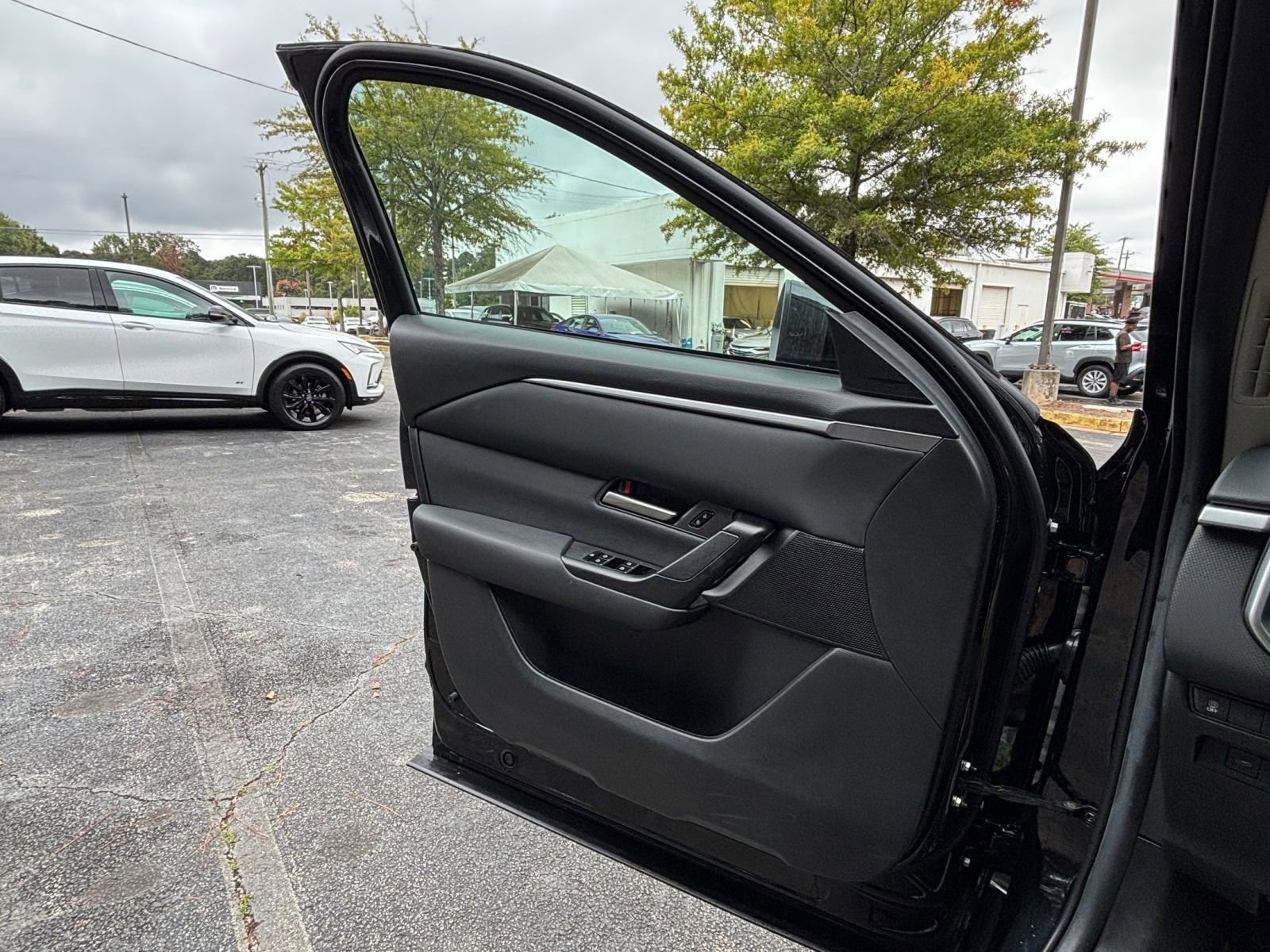 Thumbnail: 2025 Mazda CX-50 - 20