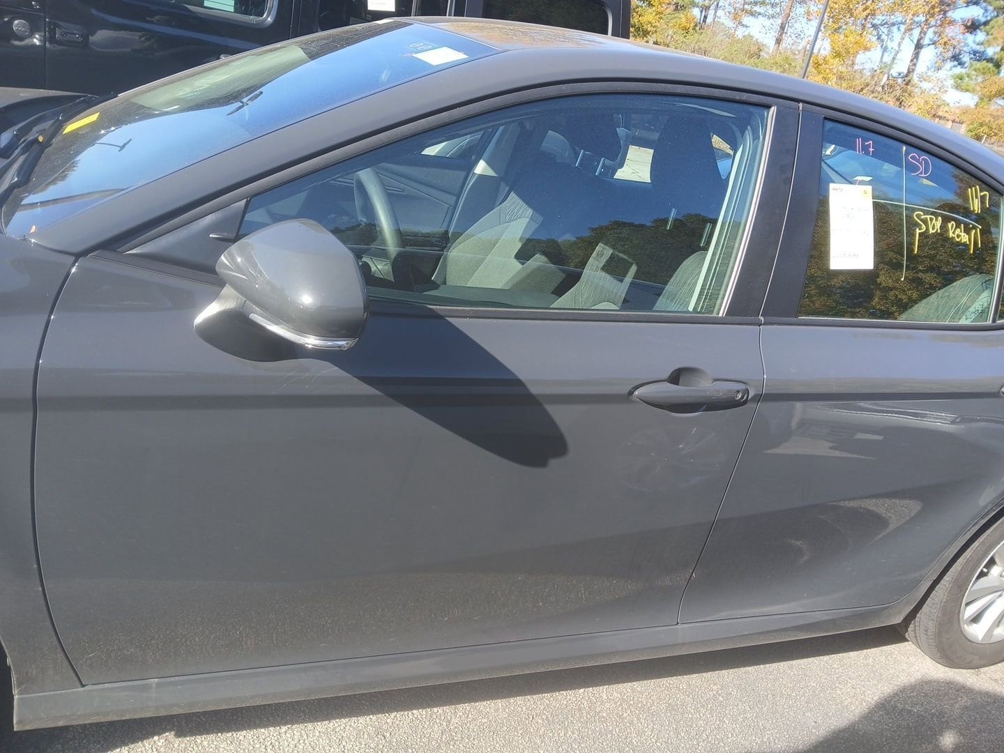 Thumbnail: 2025 Toyota Camry - 4