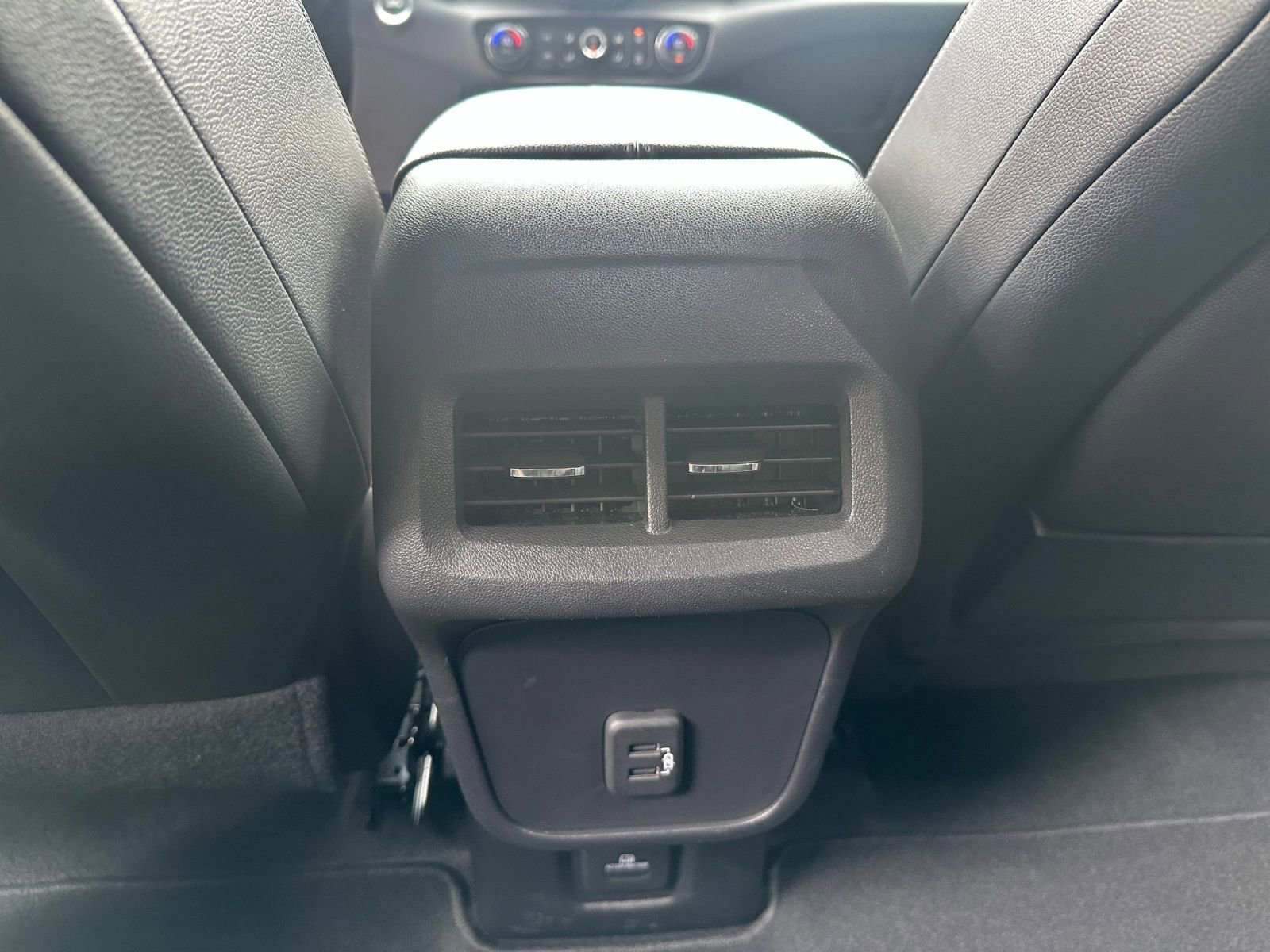 Thumbnail: 2024 GMC Terrain - 25