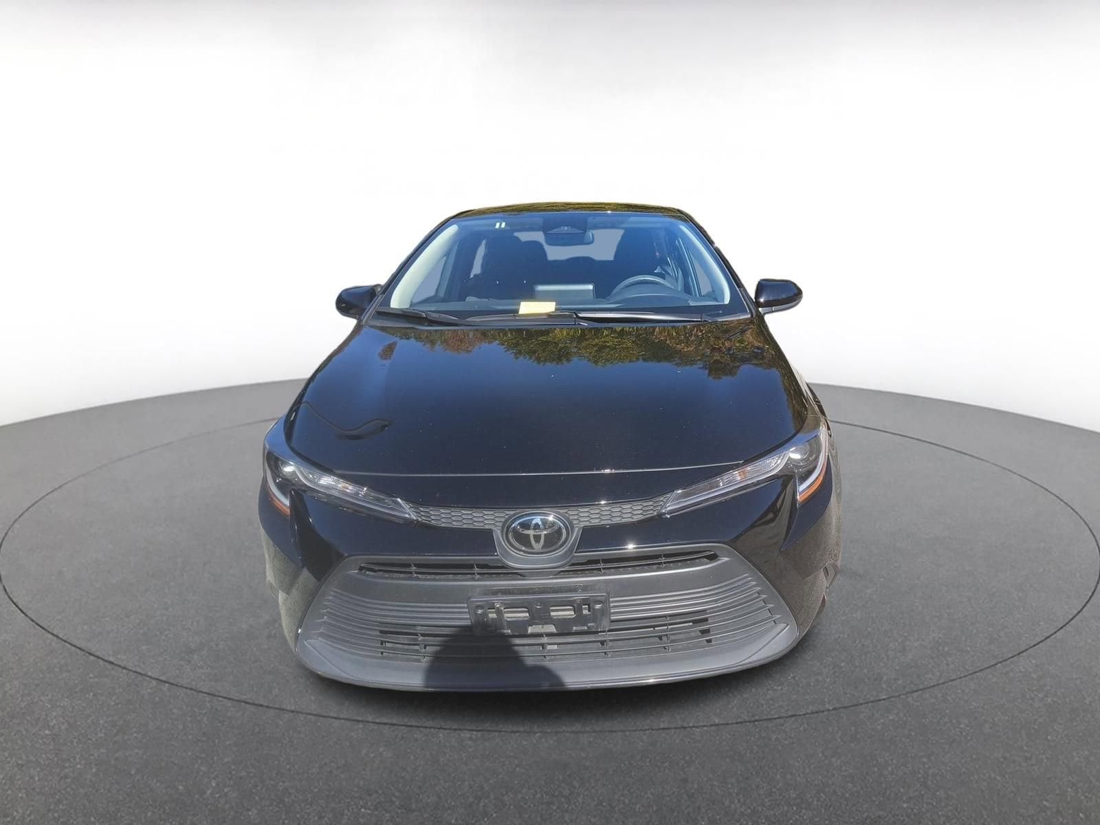Thumbnail: 2025 Toyota Corolla - 2