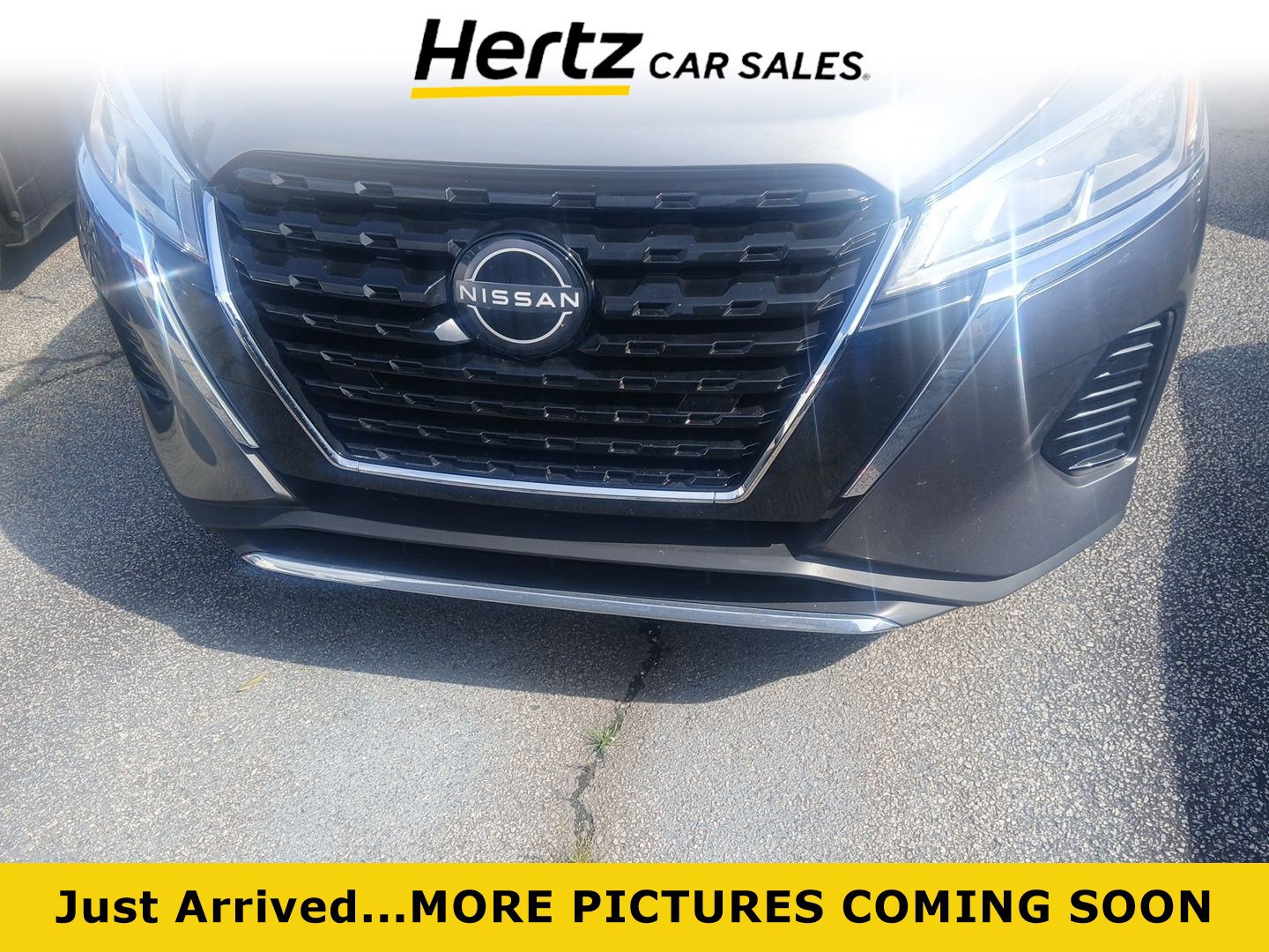 2024 Nissan Kicks SV Hero Image
