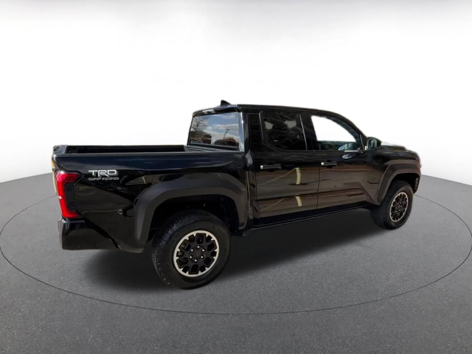 Thumbnail: 2025 Toyota Tacoma - 15