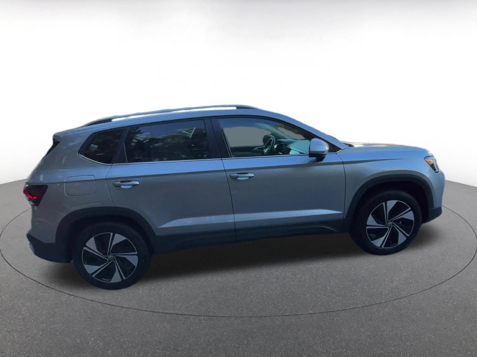 Thumbnail: 2025 Volkswagen Taos - 16