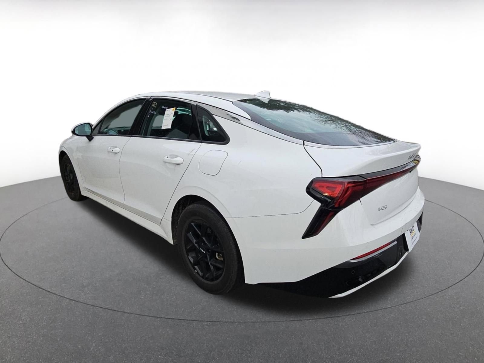 Thumbnail: 2025 Kia K5 - 5