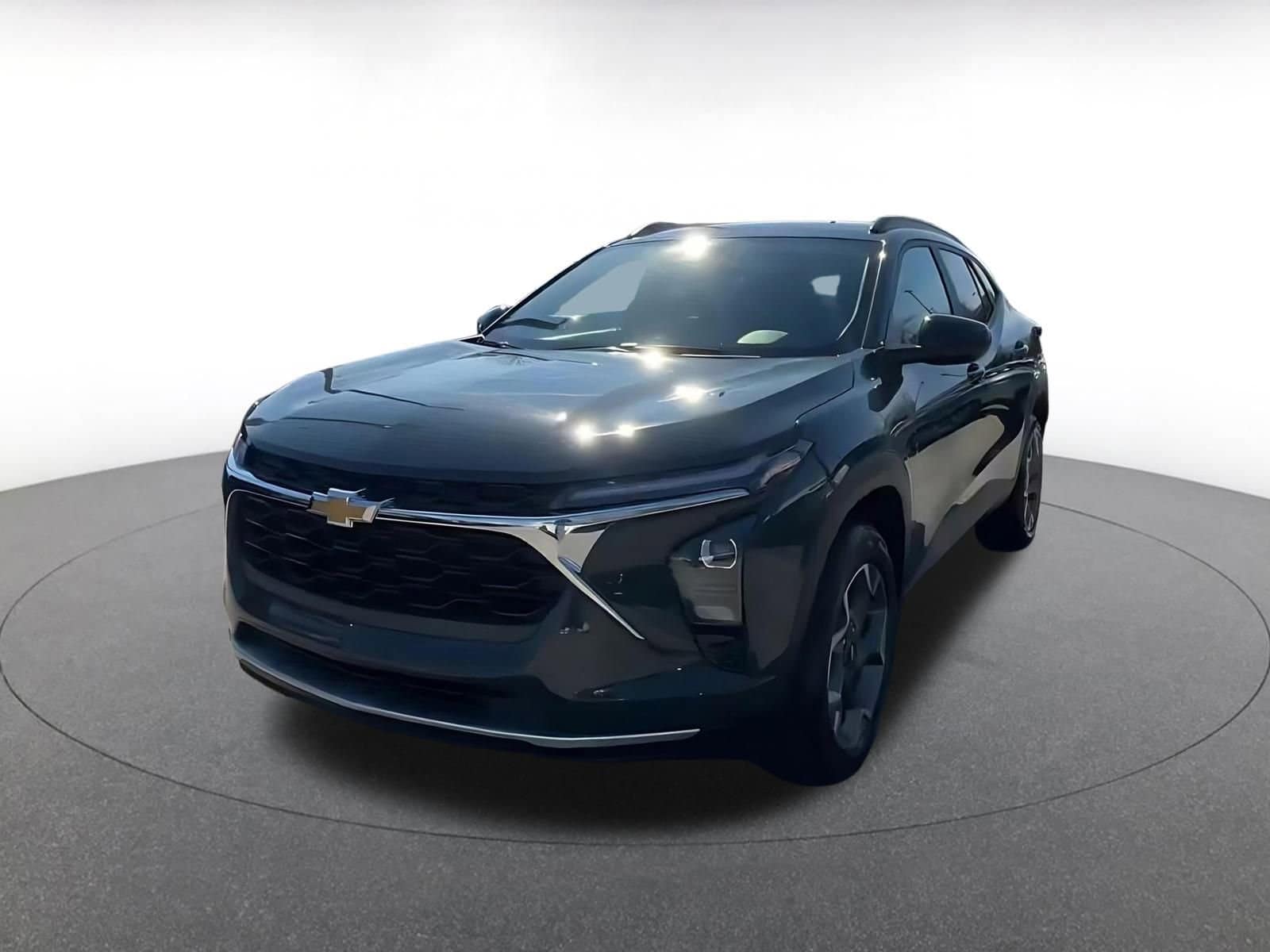 Thumbnail: 2025 Chevrolet Trax - 7