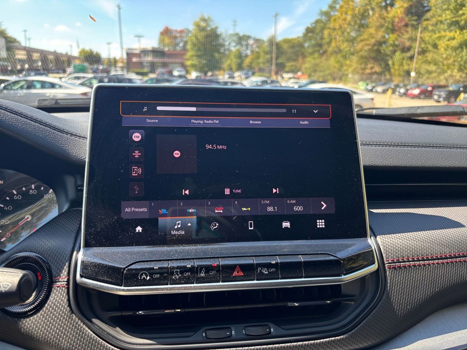 Thumbnail: 2025 Jeep Compass - 21