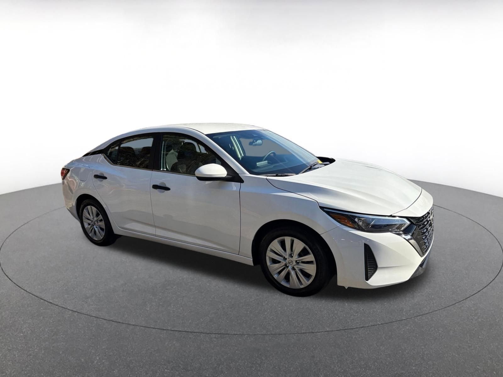 Thumbnail: 2025 Nissan Sentra - 1