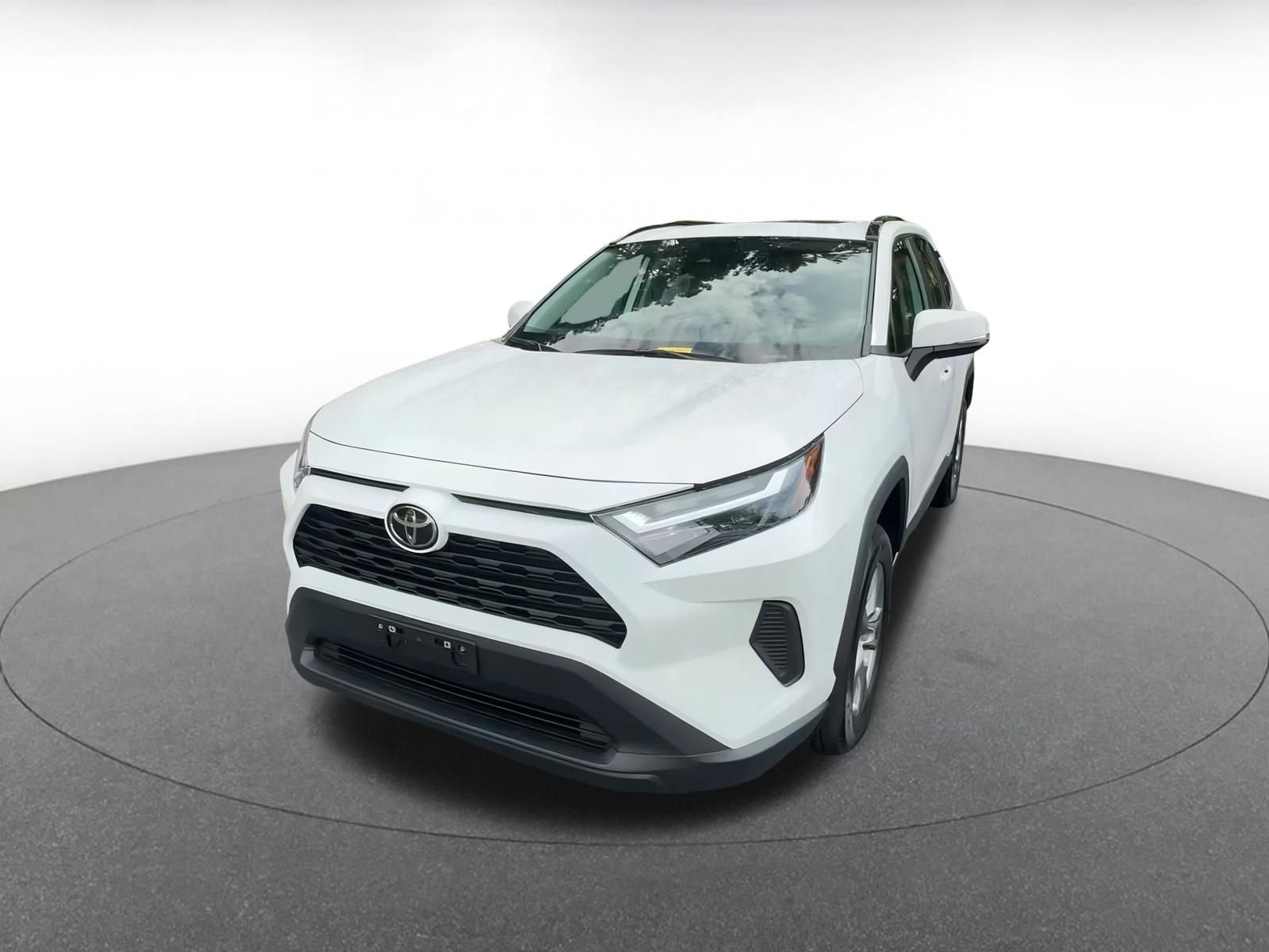 Thumbnail: 2024 Toyota RAV4 - 6