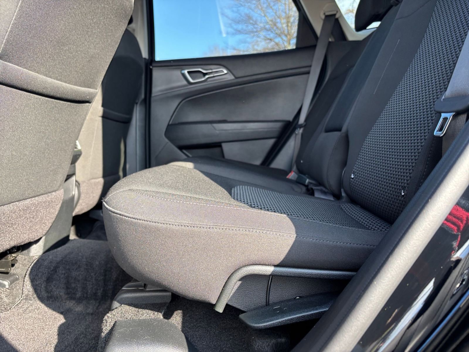 Thumbnail: 2025 Kia Sportage - 25