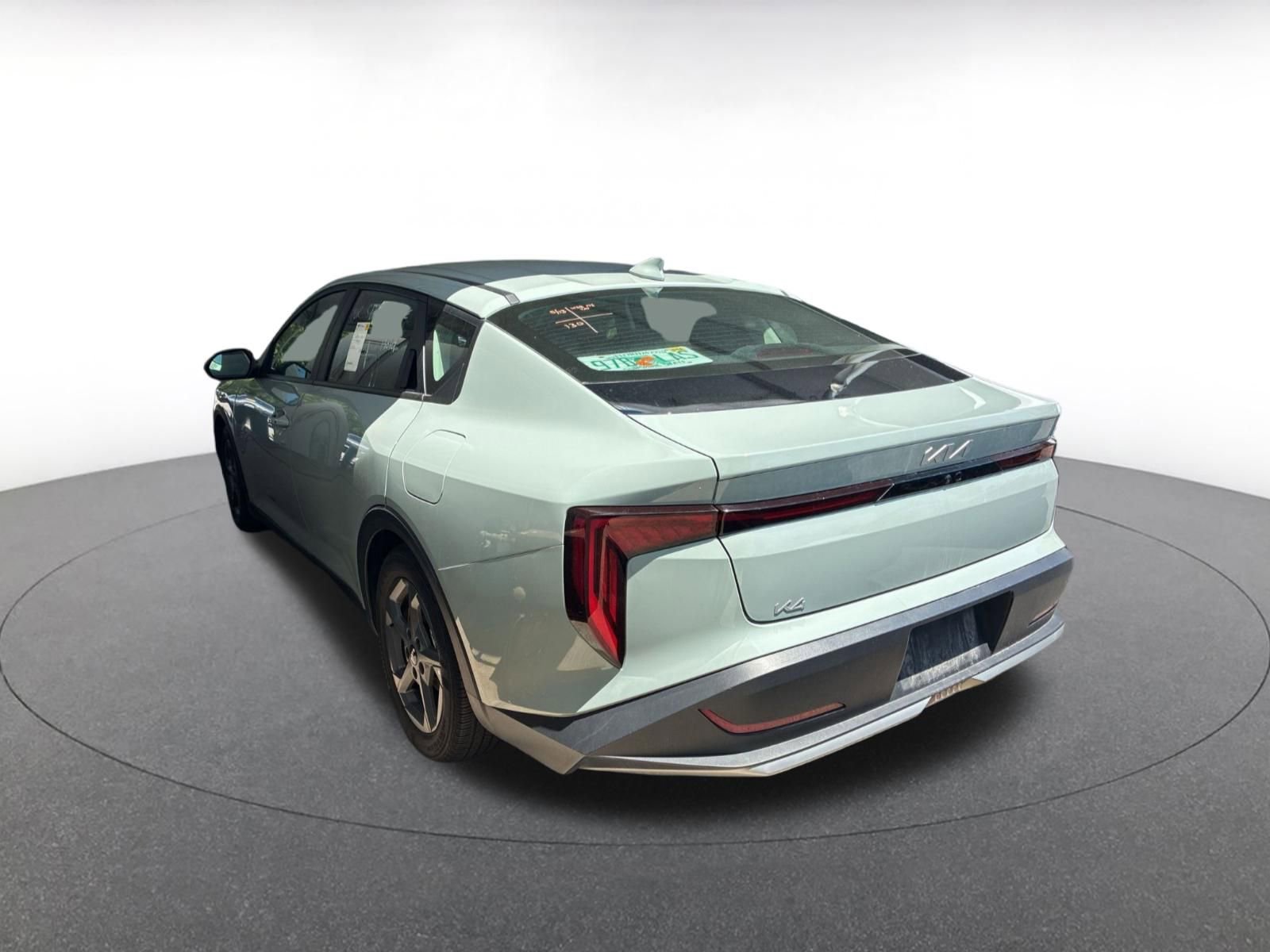 Thumbnail: 2025 Kia K4 - 10