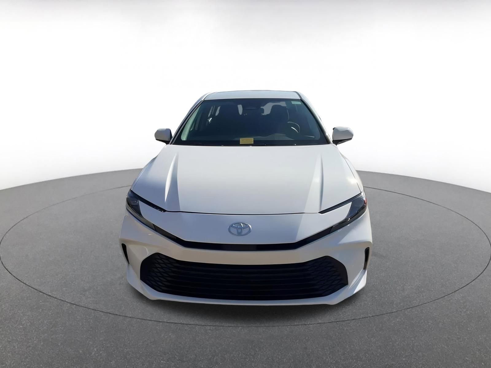 Thumbnail: 2025 Toyota Camry - 4