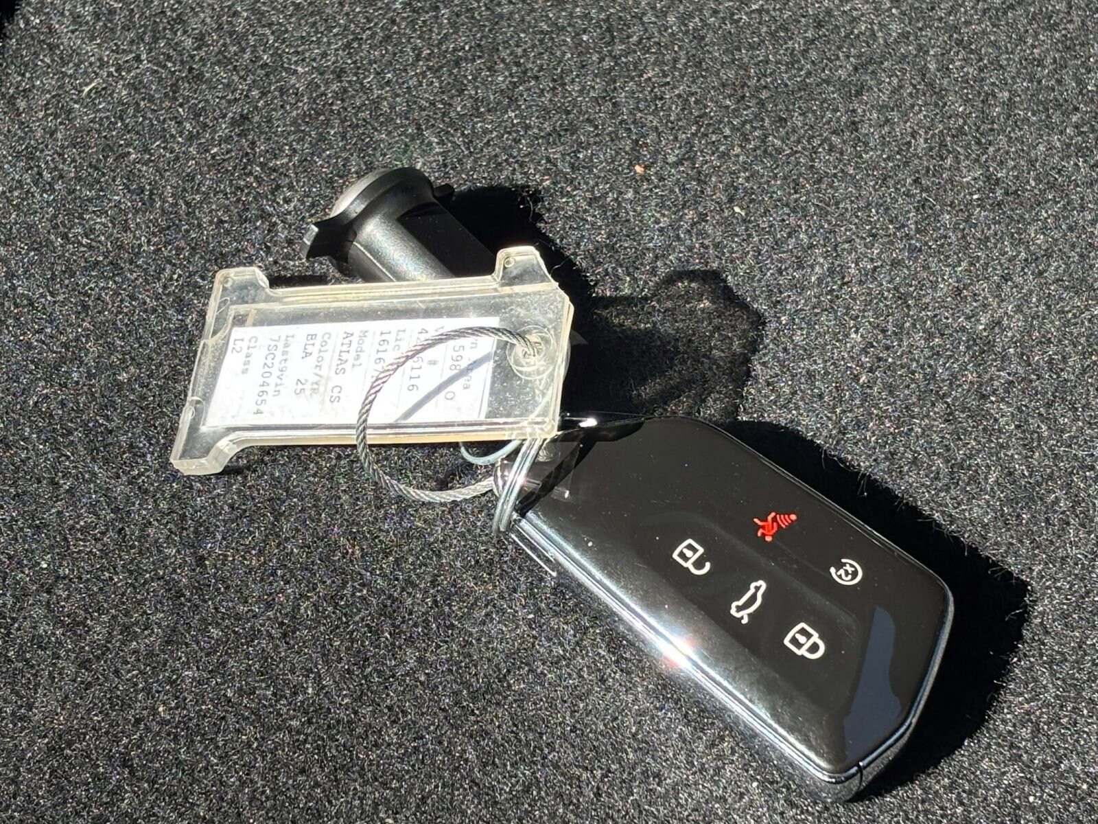 Thumbnail: 2025 Volkswagen Atlas - 27