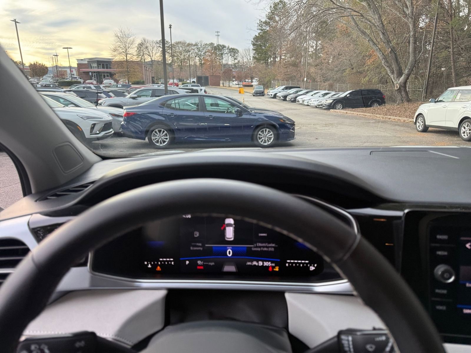 Thumbnail: 2025 Volkswagen Taos - 34