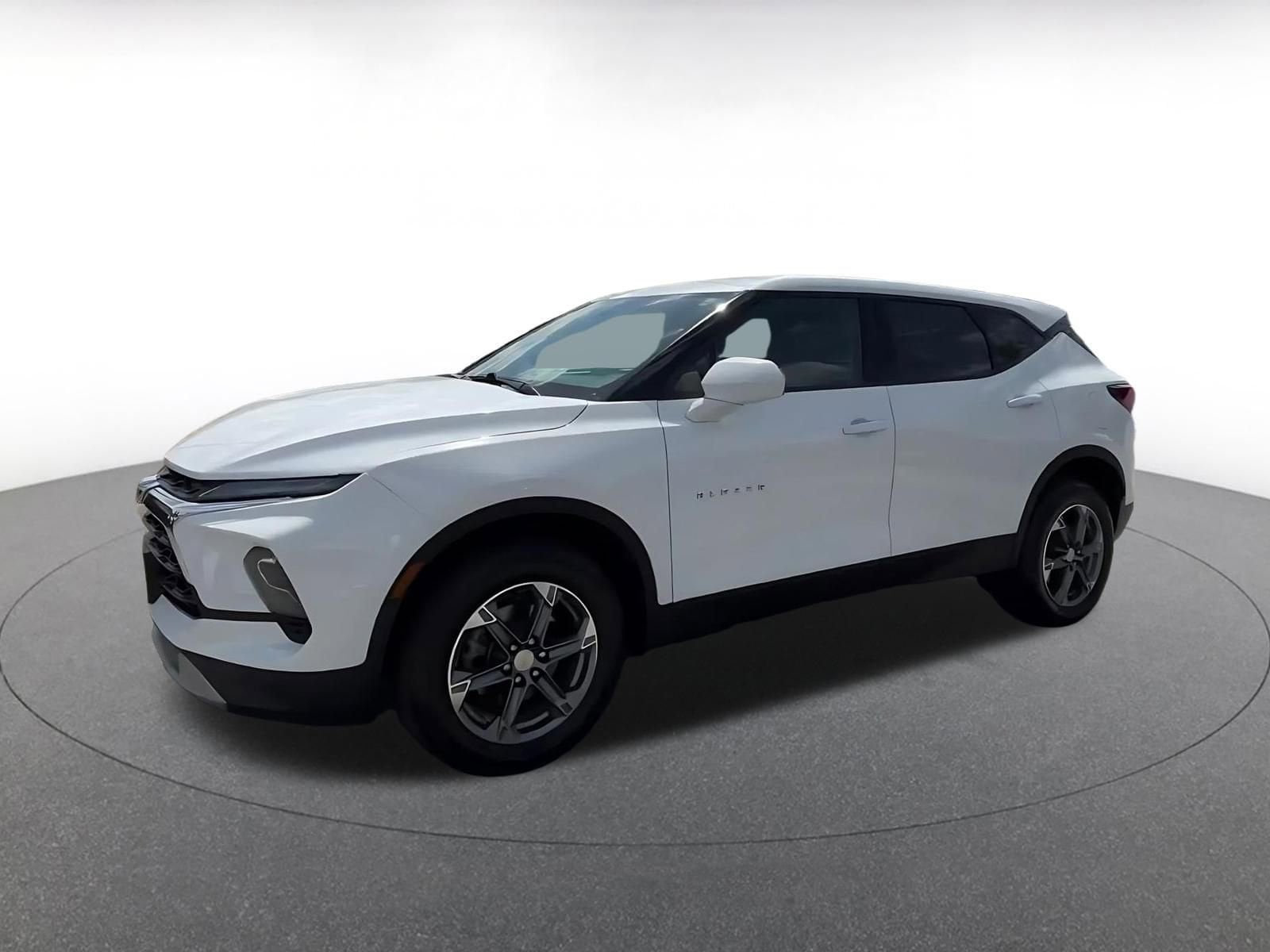 Thumbnail: 2024 Chevrolet Blazer - 8