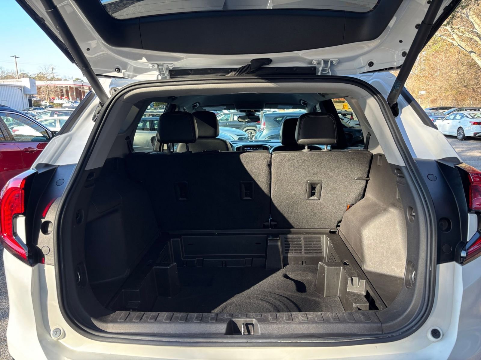 Thumbnail: 2024 GMC Terrain - 33