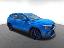 2022 Volkswagen Taos SE -
                  Stone Mountain, GA