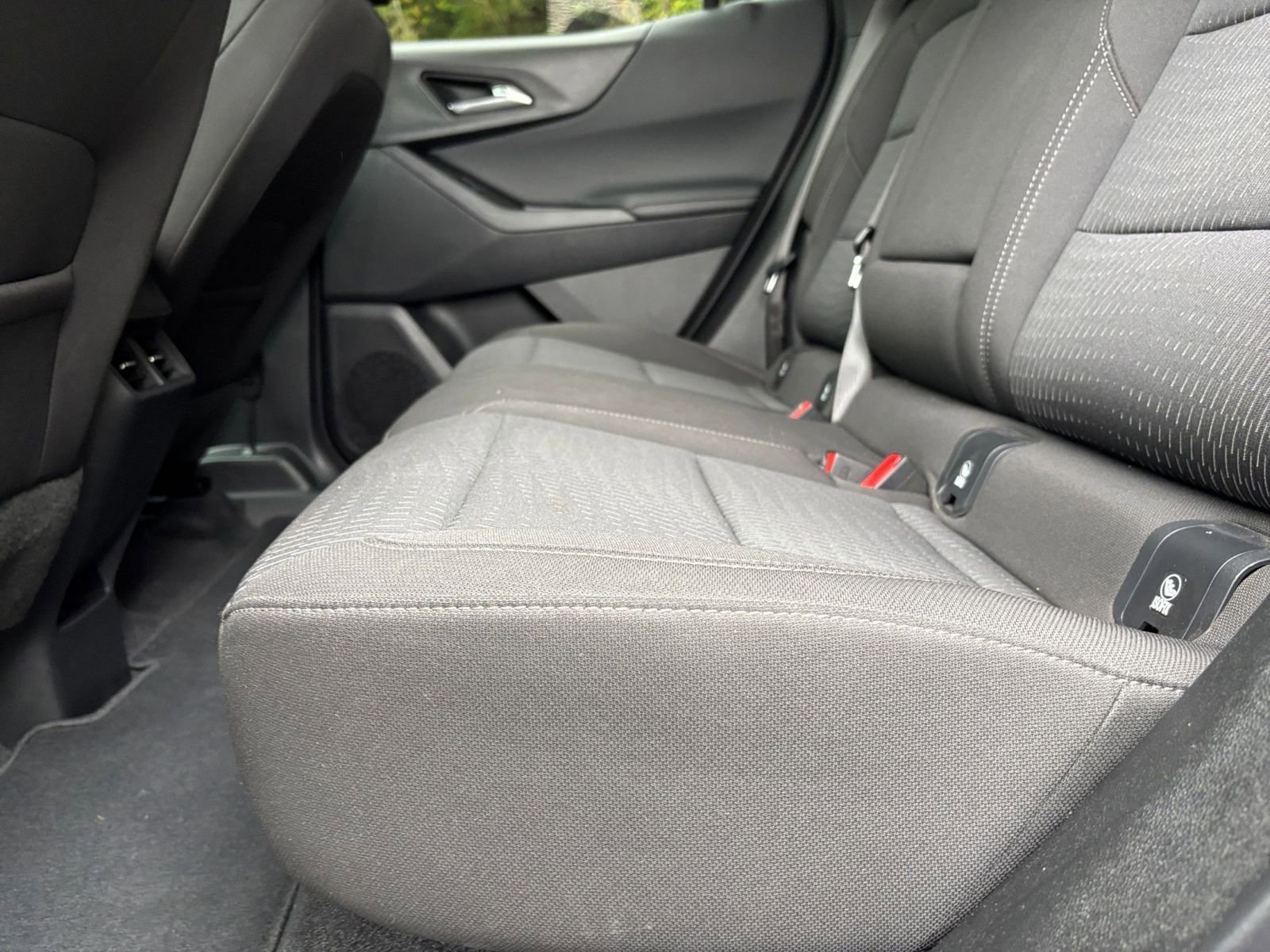 Thumbnail: 2025 Chevrolet Equinox - 25