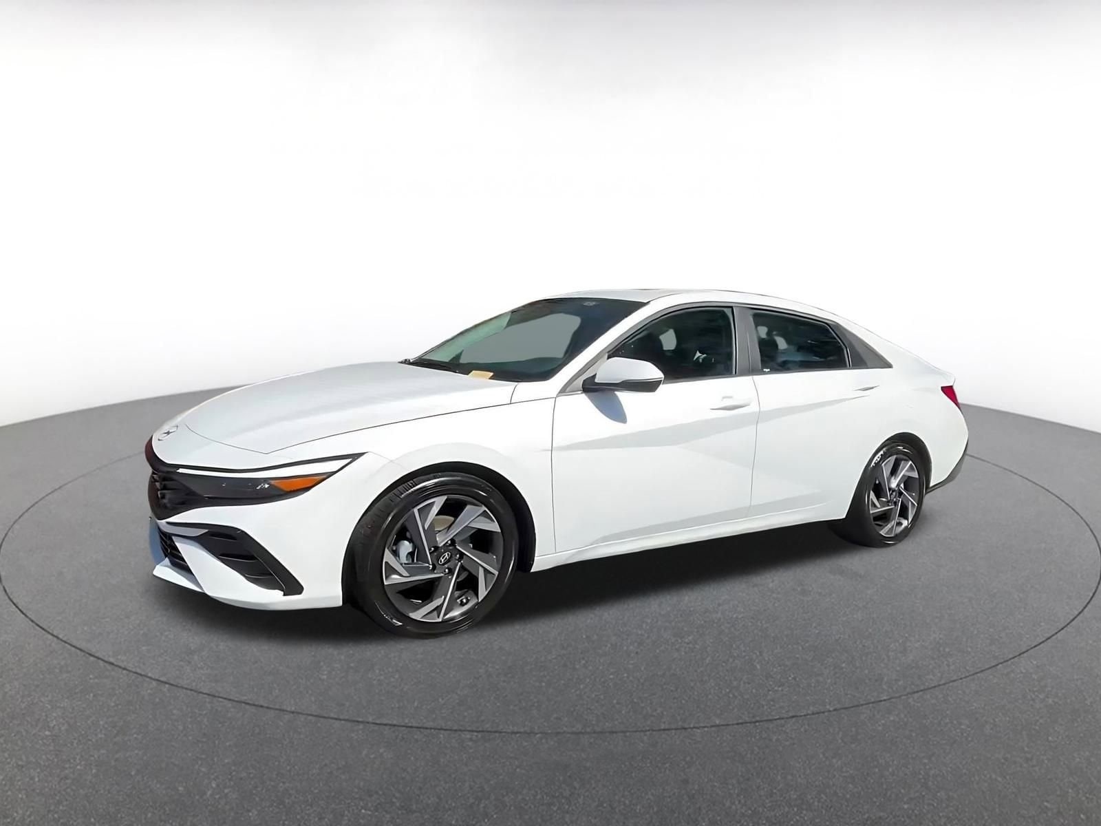 Thumbnail: 2025 Hyundai Elantra - 8