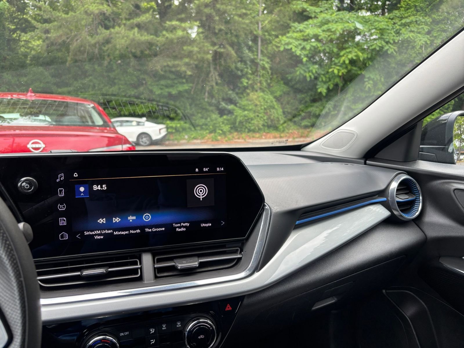 Thumbnail: 2025 Chevrolet Trax - 35