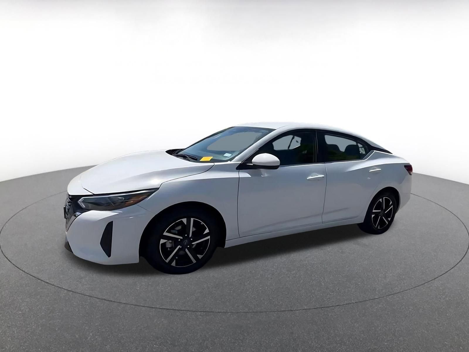 Thumbnail: 2025 Nissan Sentra - 8