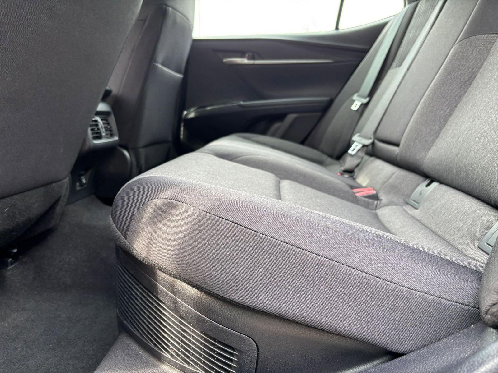 Thumbnail: 2025 Toyota Camry - 25