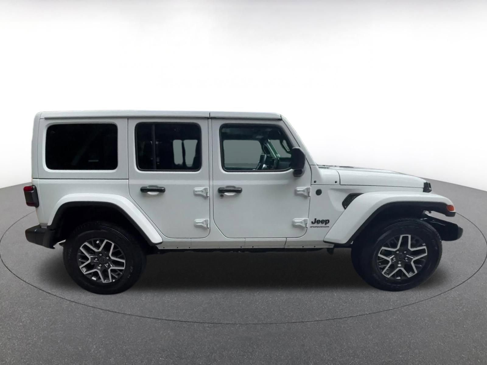 Thumbnail: 2025 Jeep Wrangler - 16