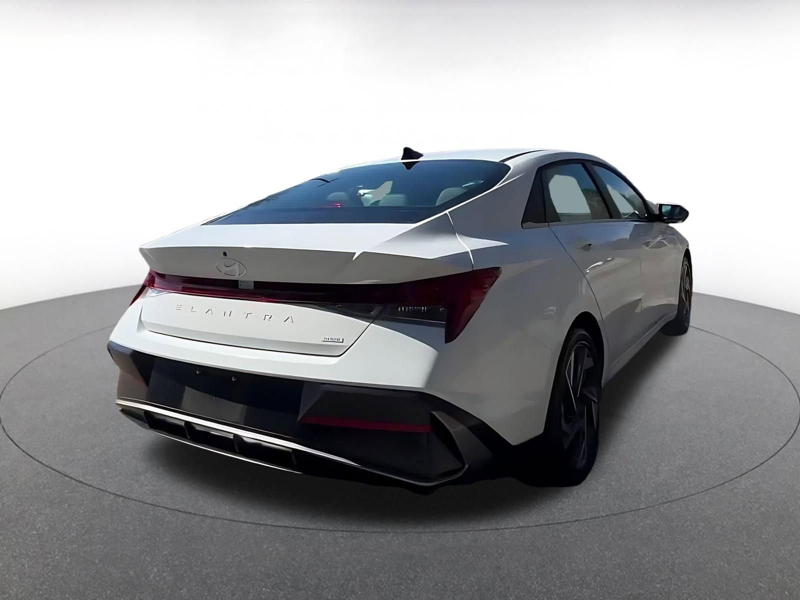 Thumbnail: 2025 Hyundai Elantra - 14