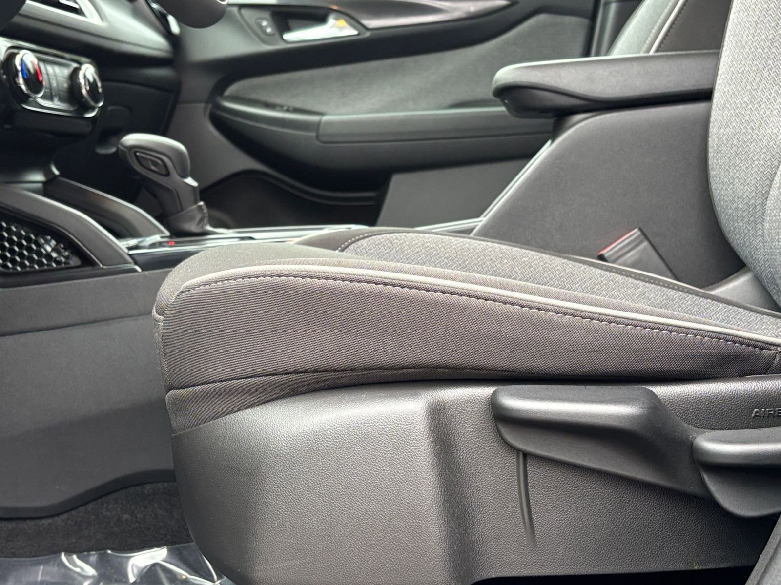 Thumbnail: 2025 Chevrolet TrailBlazer - 27