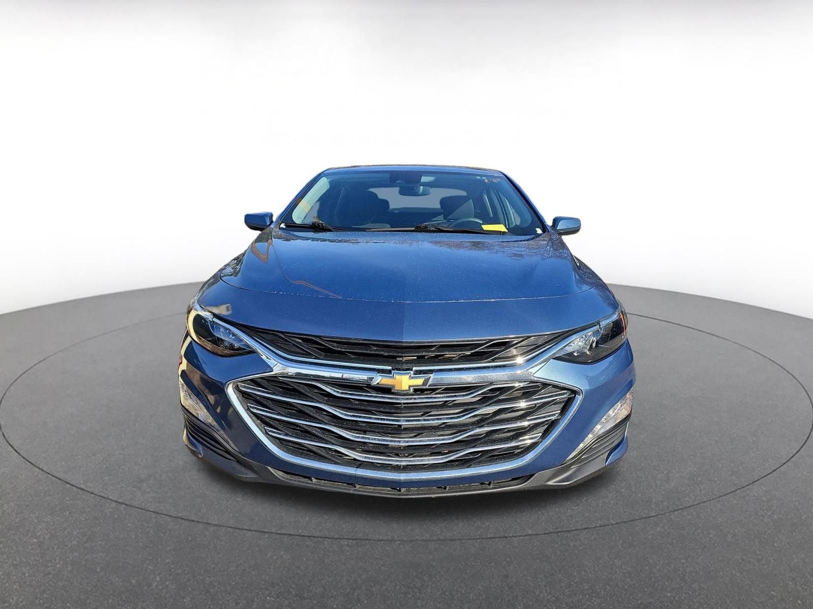 Thumbnail: 2024 Chevrolet Malibu - 2