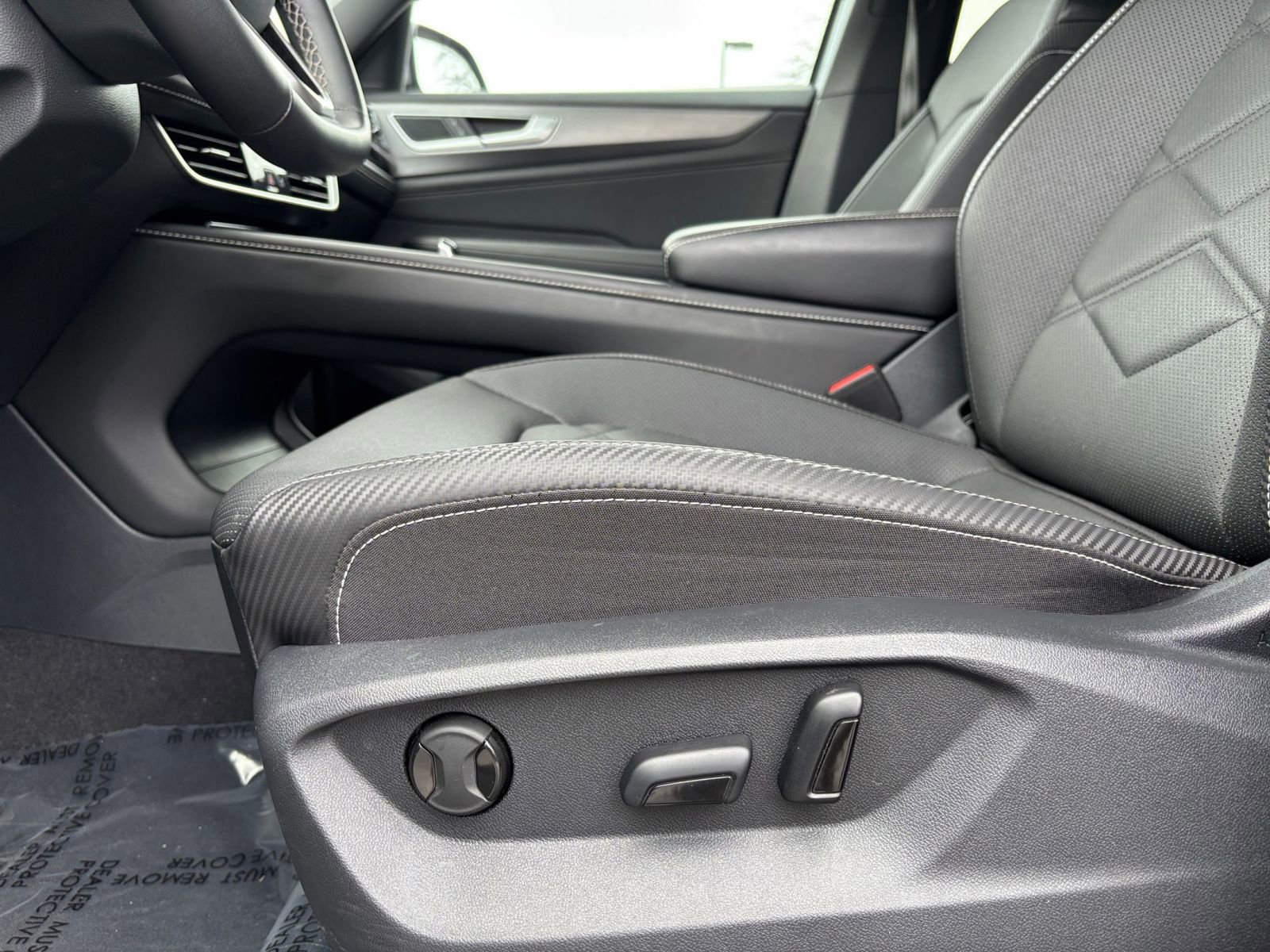 Thumbnail: 2025 Volkswagen Atlas - 27