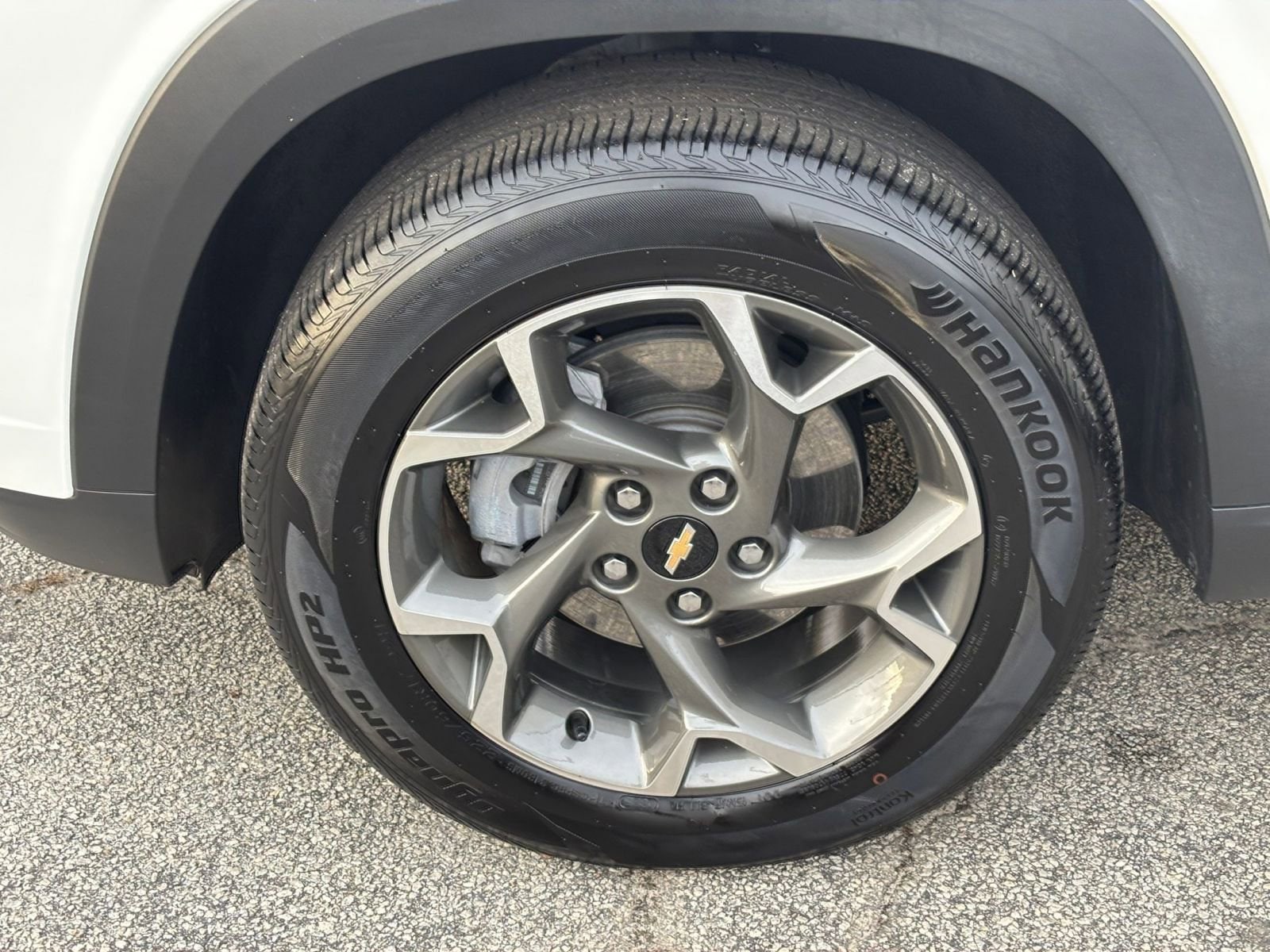 Thumbnail: 2025 Chevrolet Trax - 30