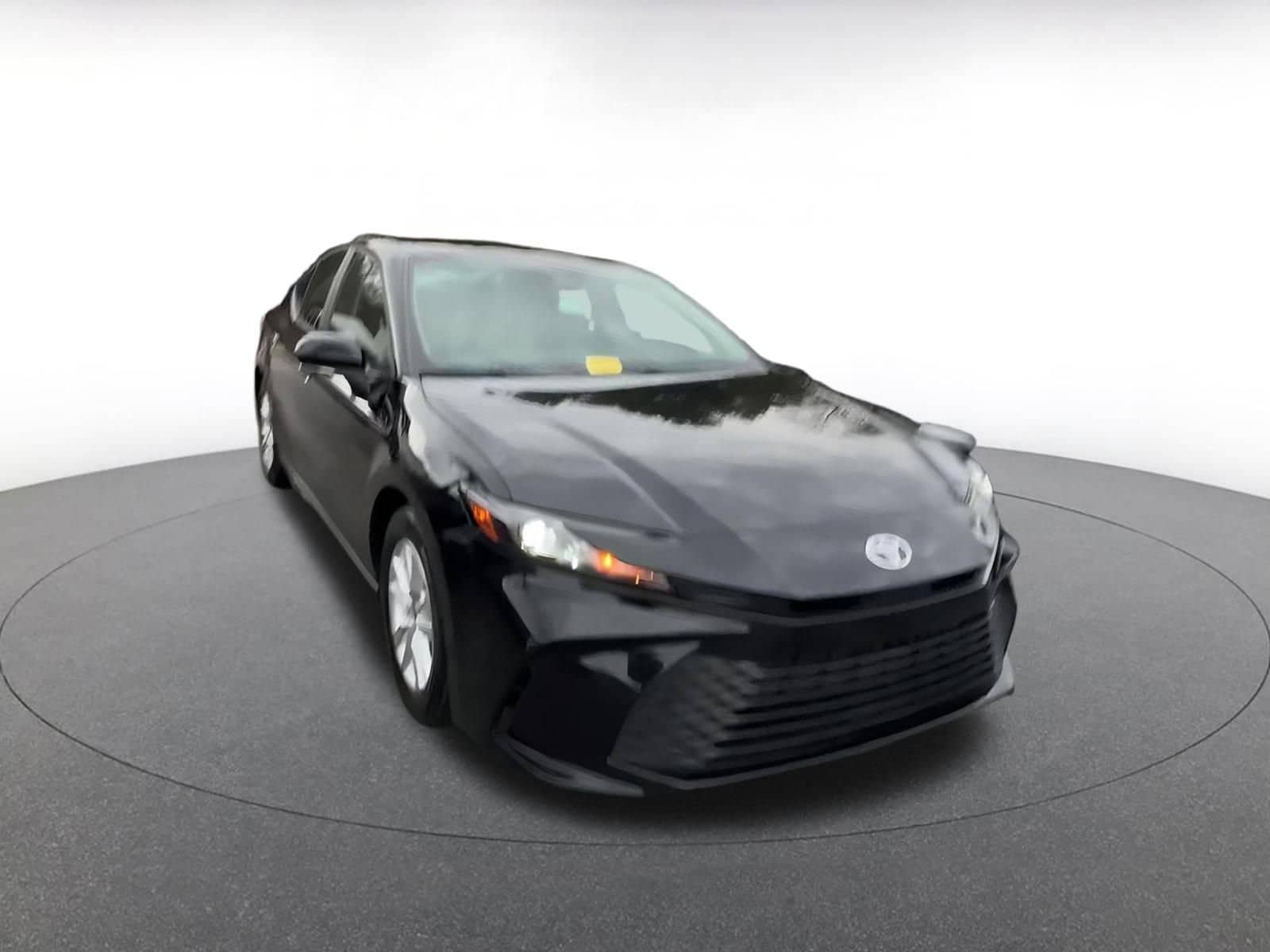 Thumbnail: 2025 Toyota Camry - 3