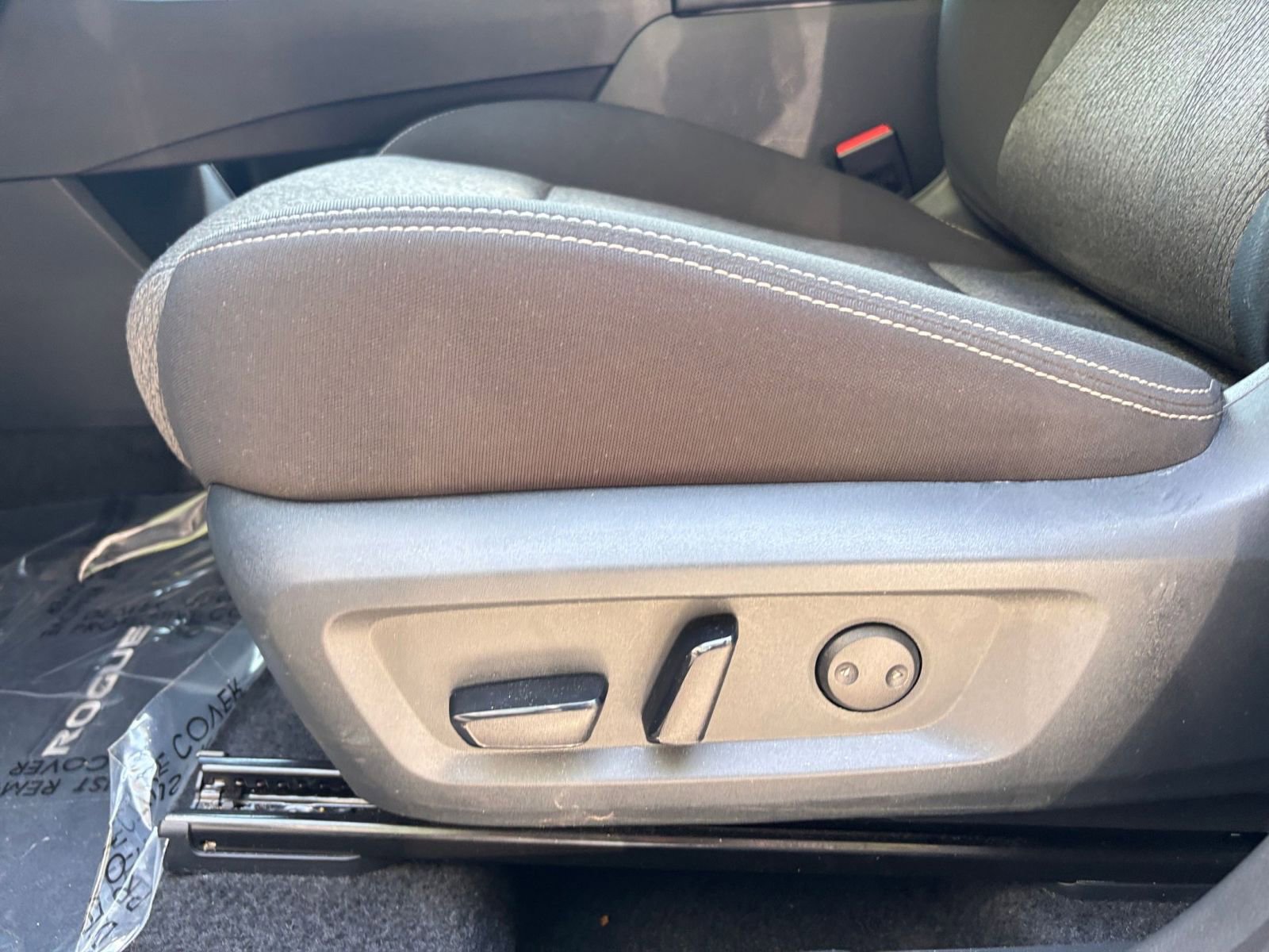 Thumbnail: 2025 Nissan Rogue - 29