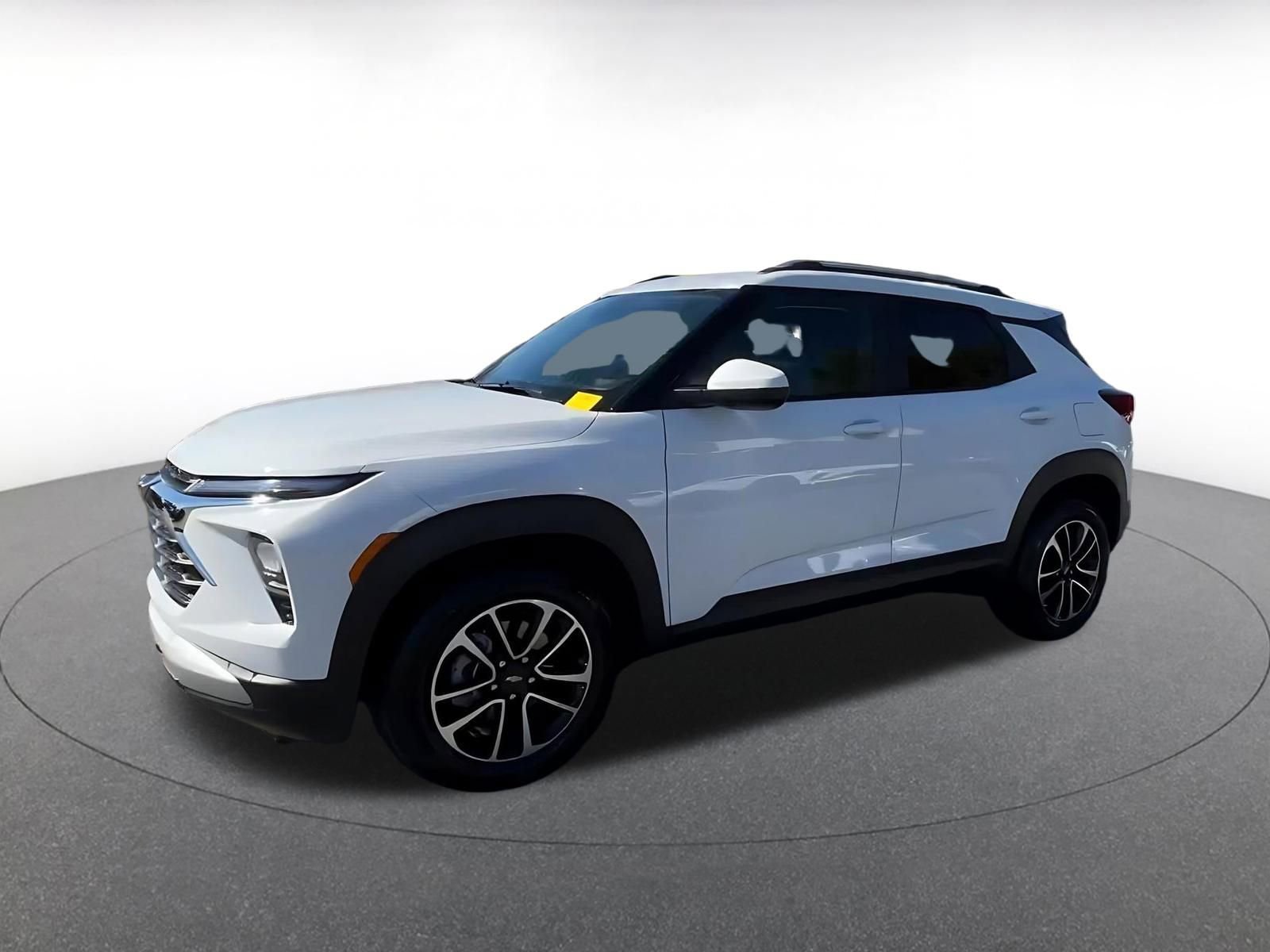 Thumbnail: 2025 Chevrolet TrailBlazer - 8