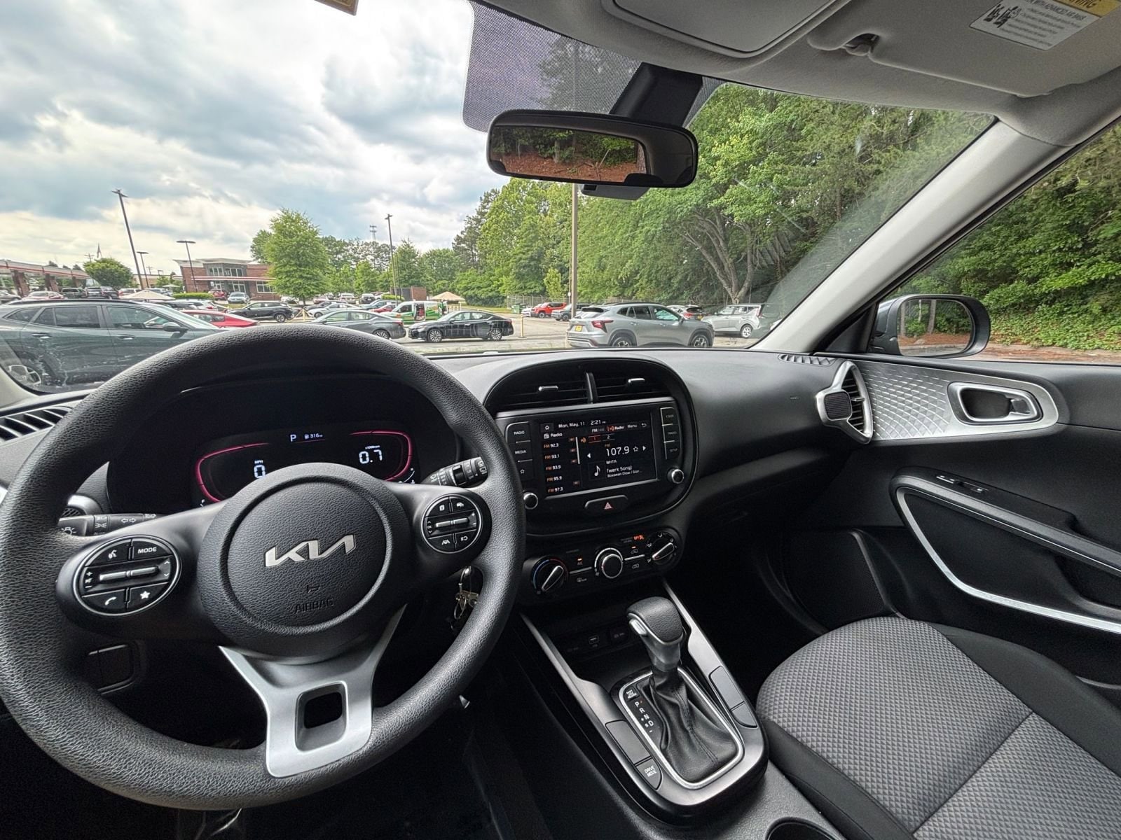 Thumbnail: 2025 Kia Soul - 32