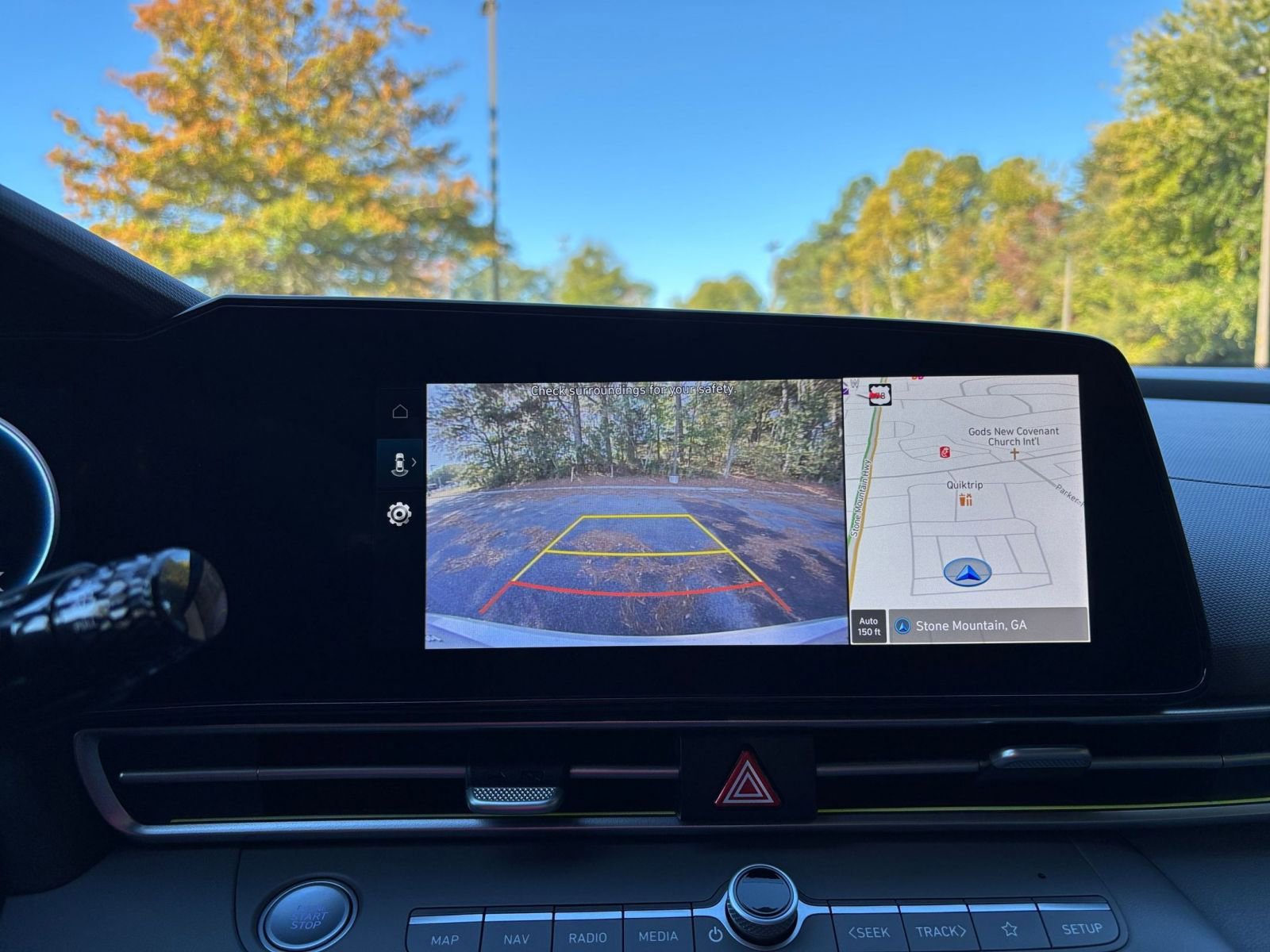 Thumbnail: 2025 Hyundai Elantra - 17