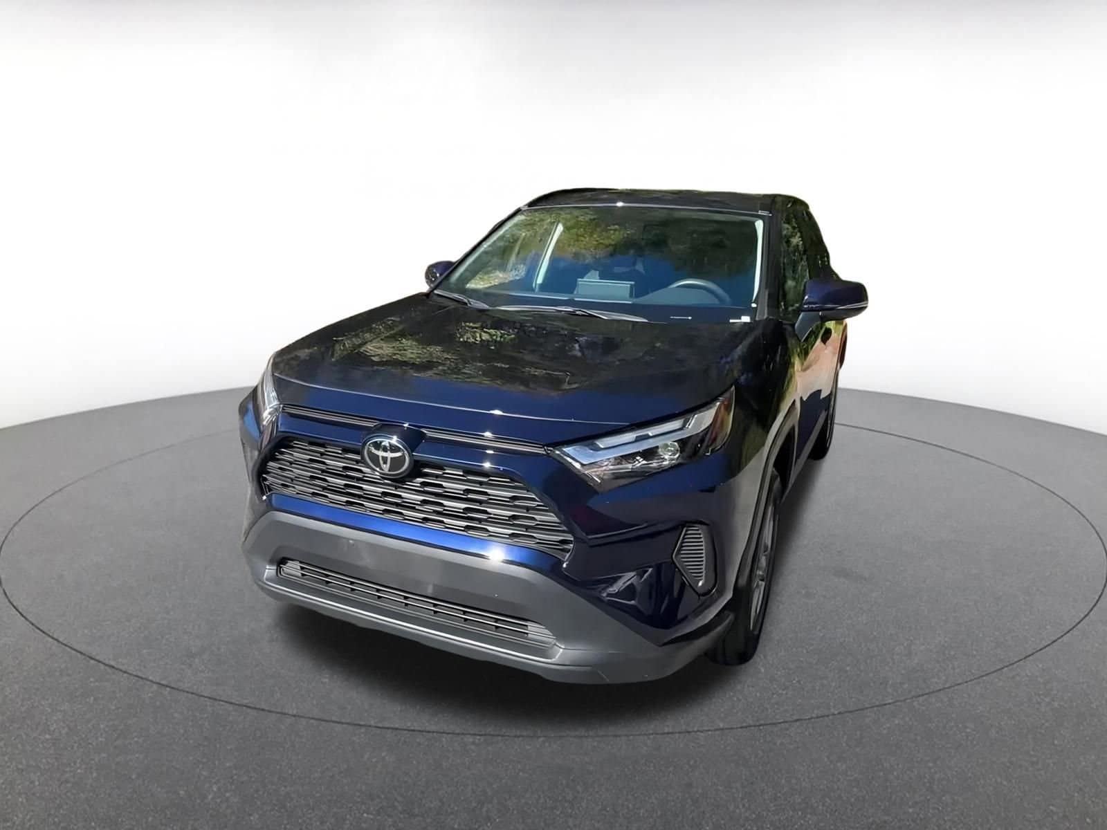 Thumbnail: 2025 Toyota RAV4 - 4