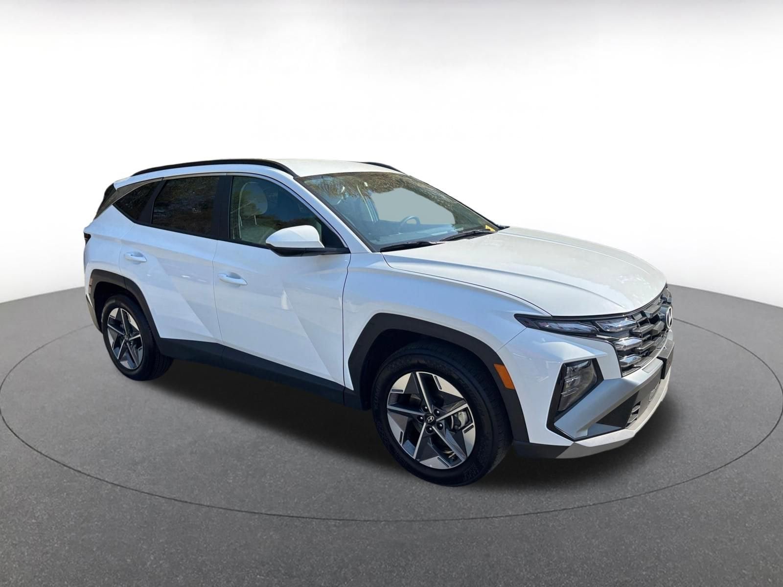 Thumbnail: 2025 Hyundai Tucson - 1