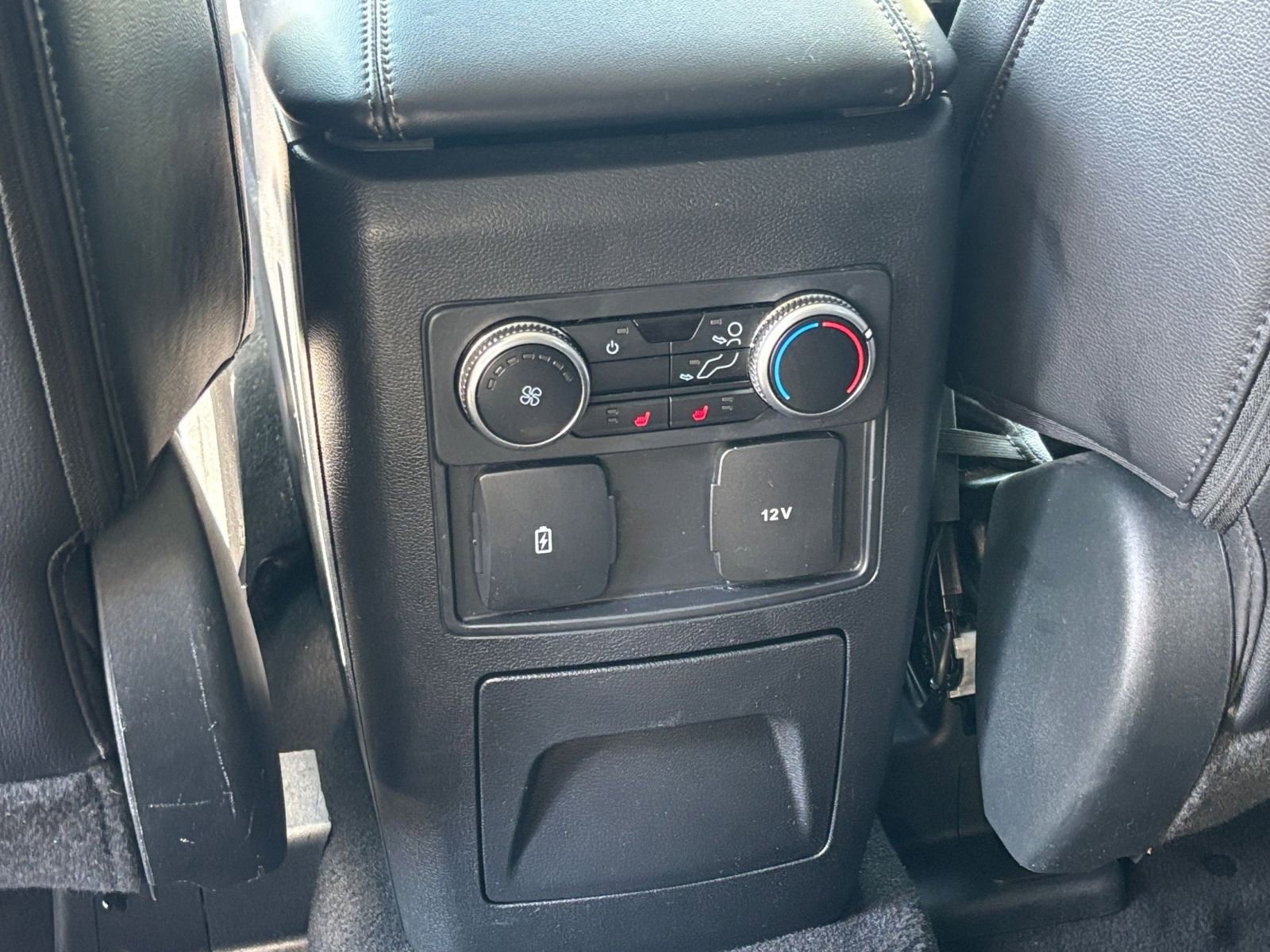 Thumbnail: 2024 Ford Explorer - 24