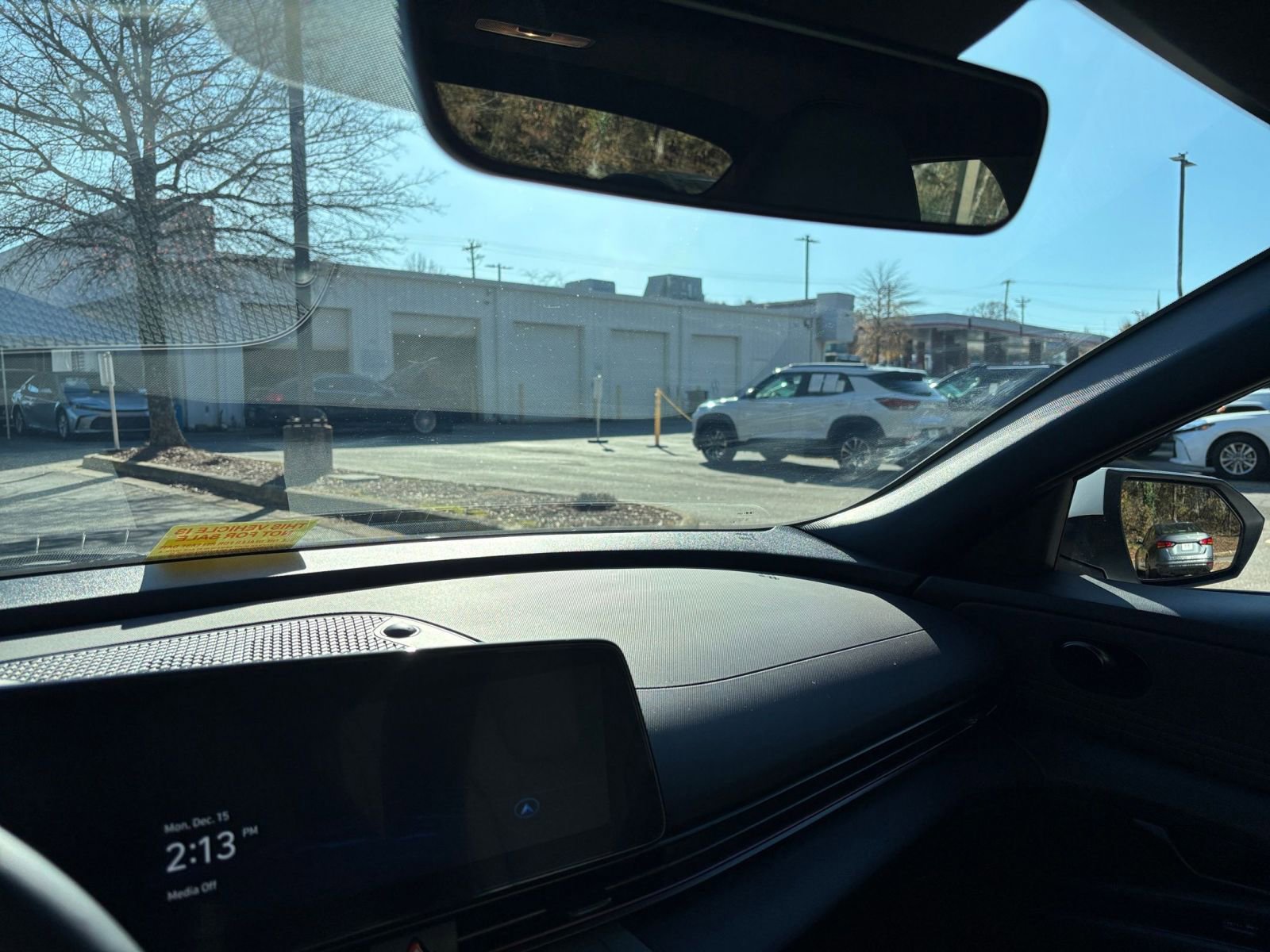 Thumbnail: 2025 Hyundai Elantra - 35