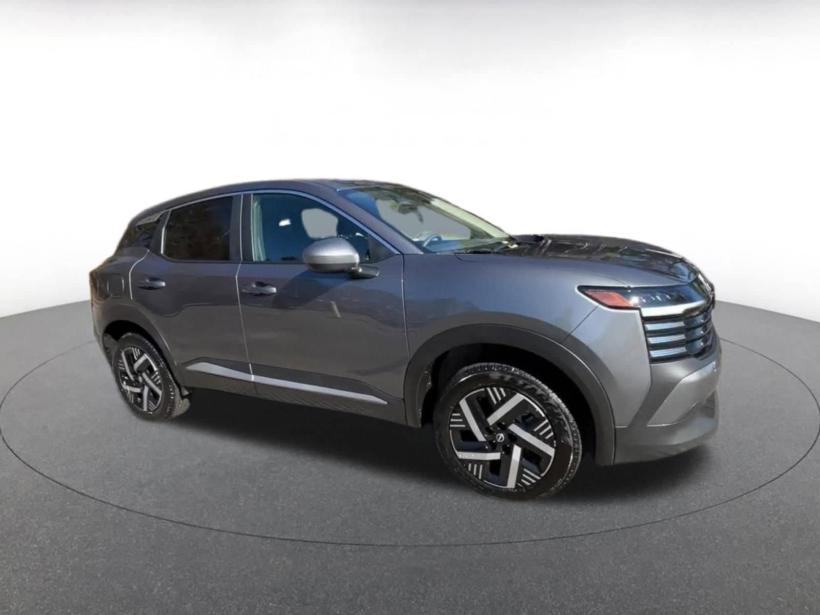 Thumbnail: 2025 Nissan Kicks - 2