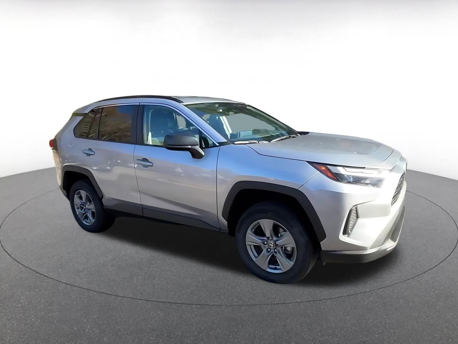 Thumbnail: 2025 Toyota RAV4 - 4