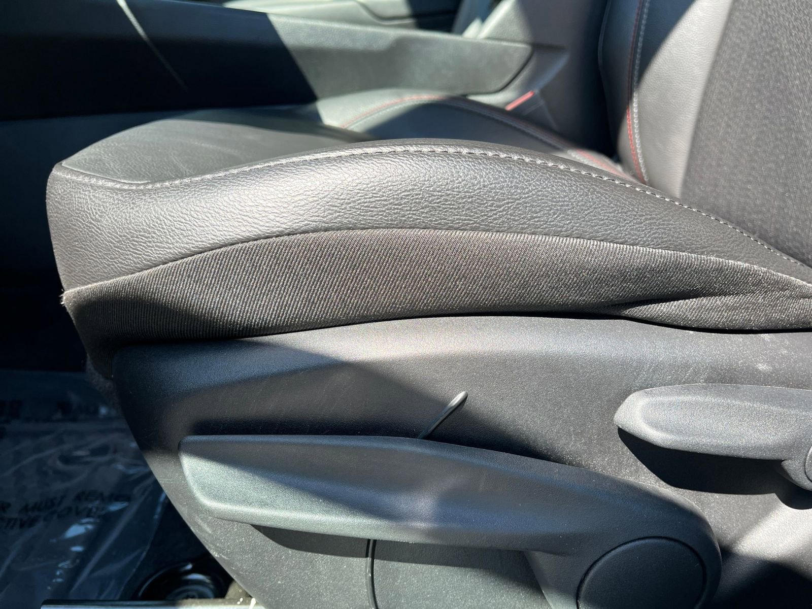 Thumbnail: 2025 Jeep Compass - 23