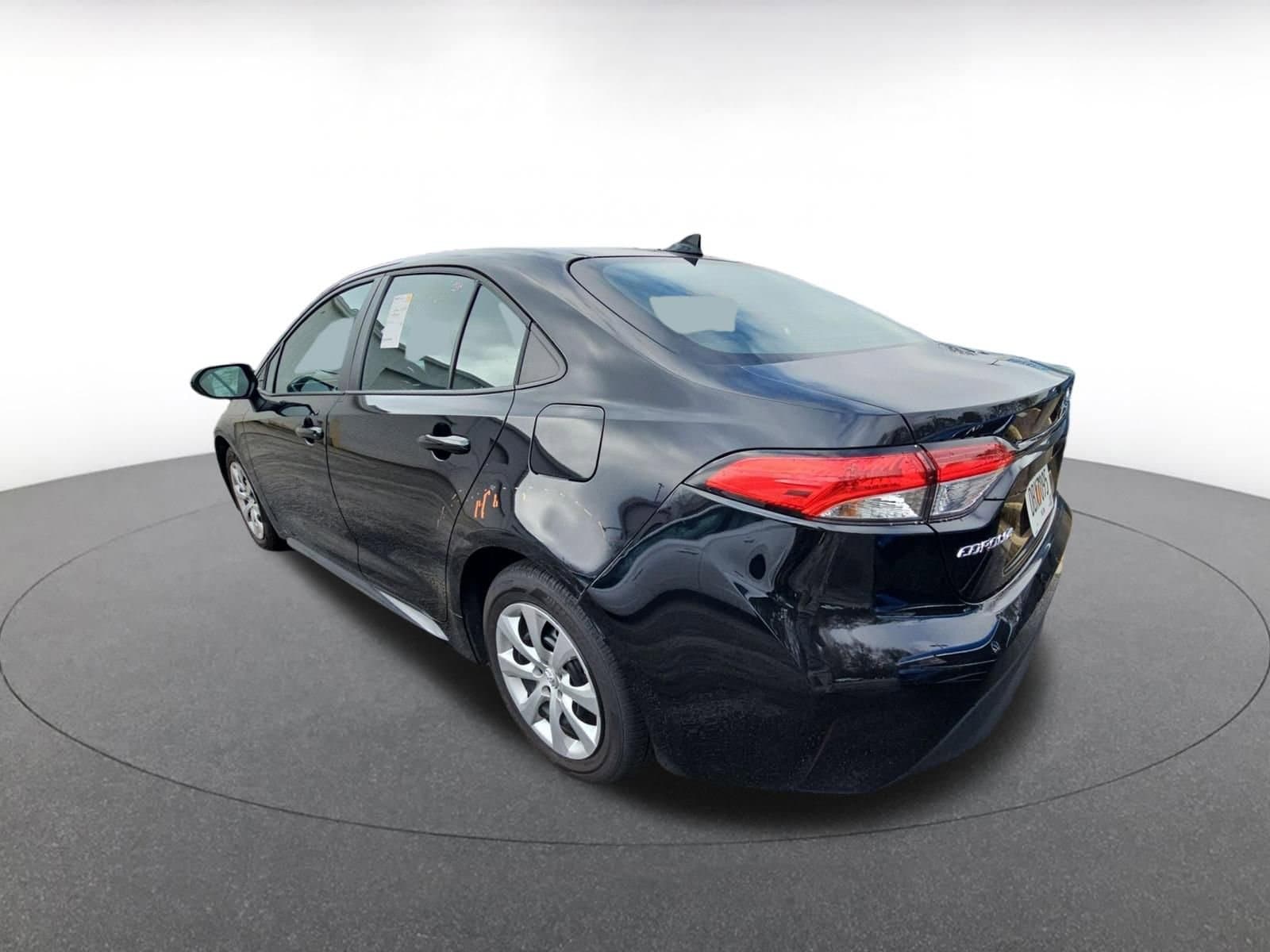 Thumbnail: 2025 Toyota Corolla - 5