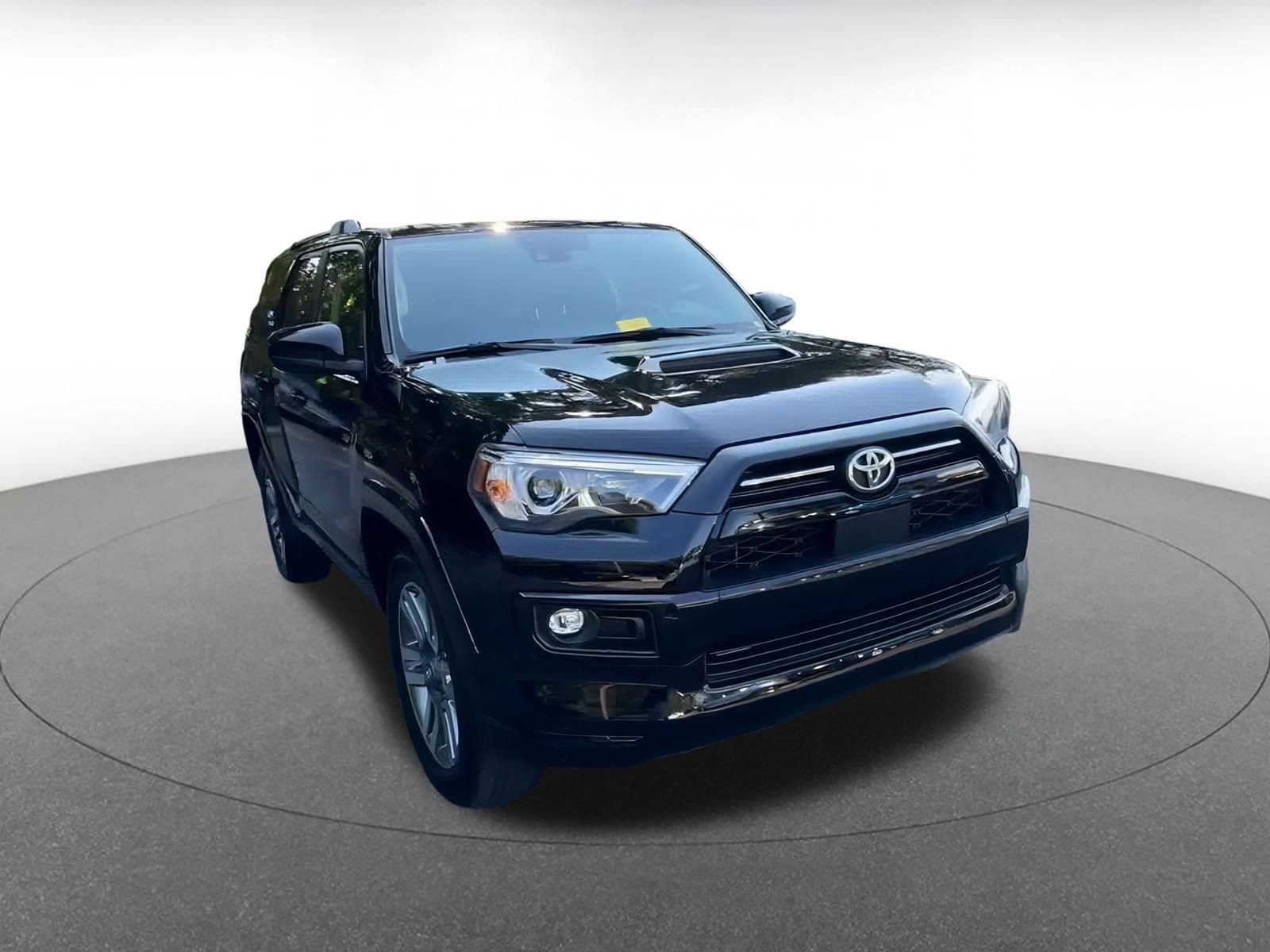 Thumbnail: 2024 Toyota 4Runner - 3
