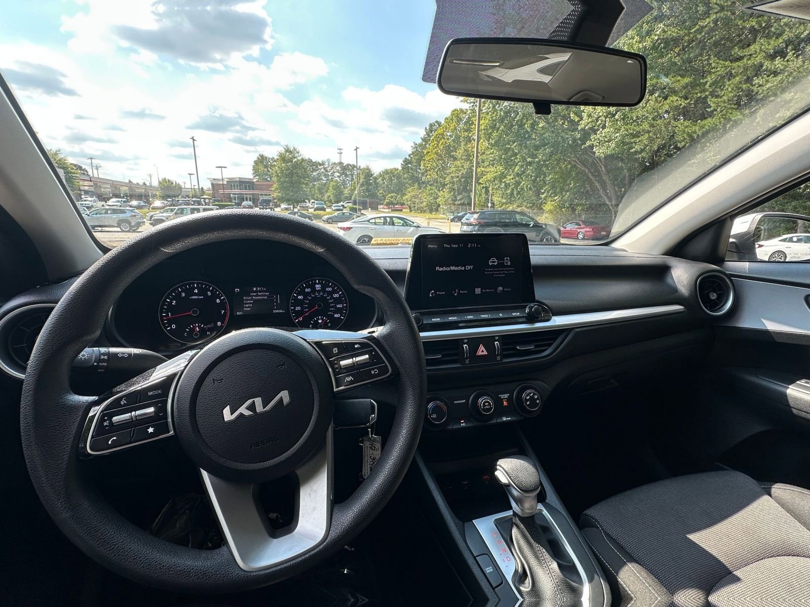Thumbnail: 2024 Kia Forte - 33