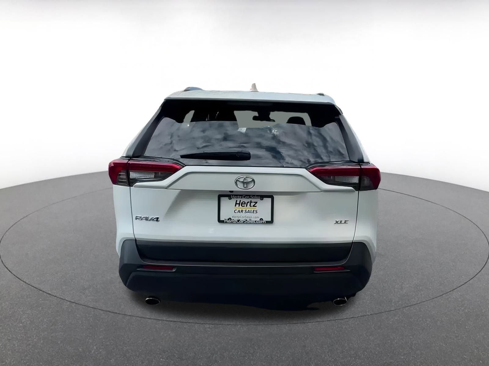 Thumbnail: 2024 Toyota RAV4 - 12