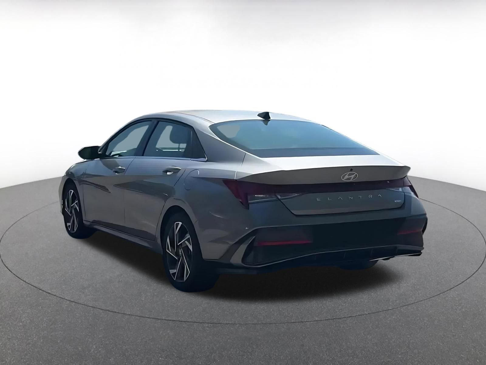 Thumbnail: 2025 Hyundai Elantra - 11
