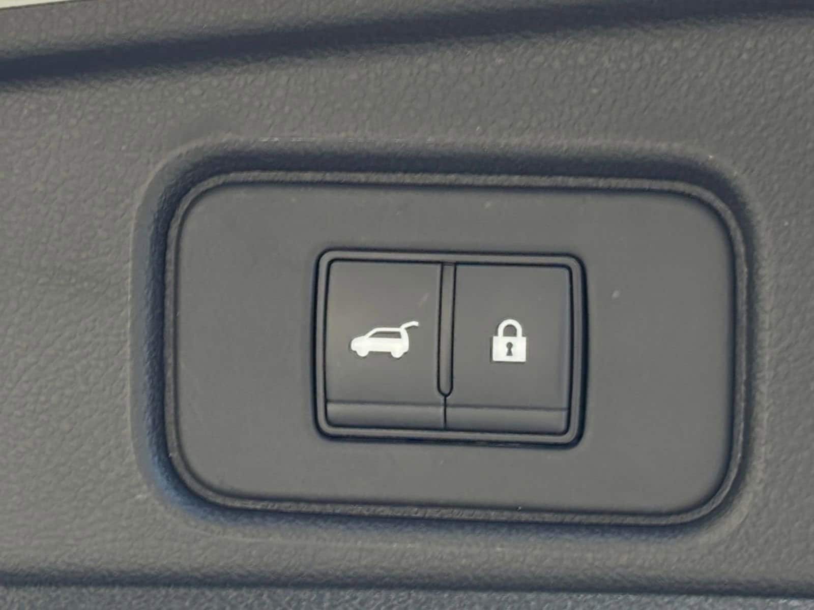 Thumbnail: 2025 Nissan Pathfinder - 29