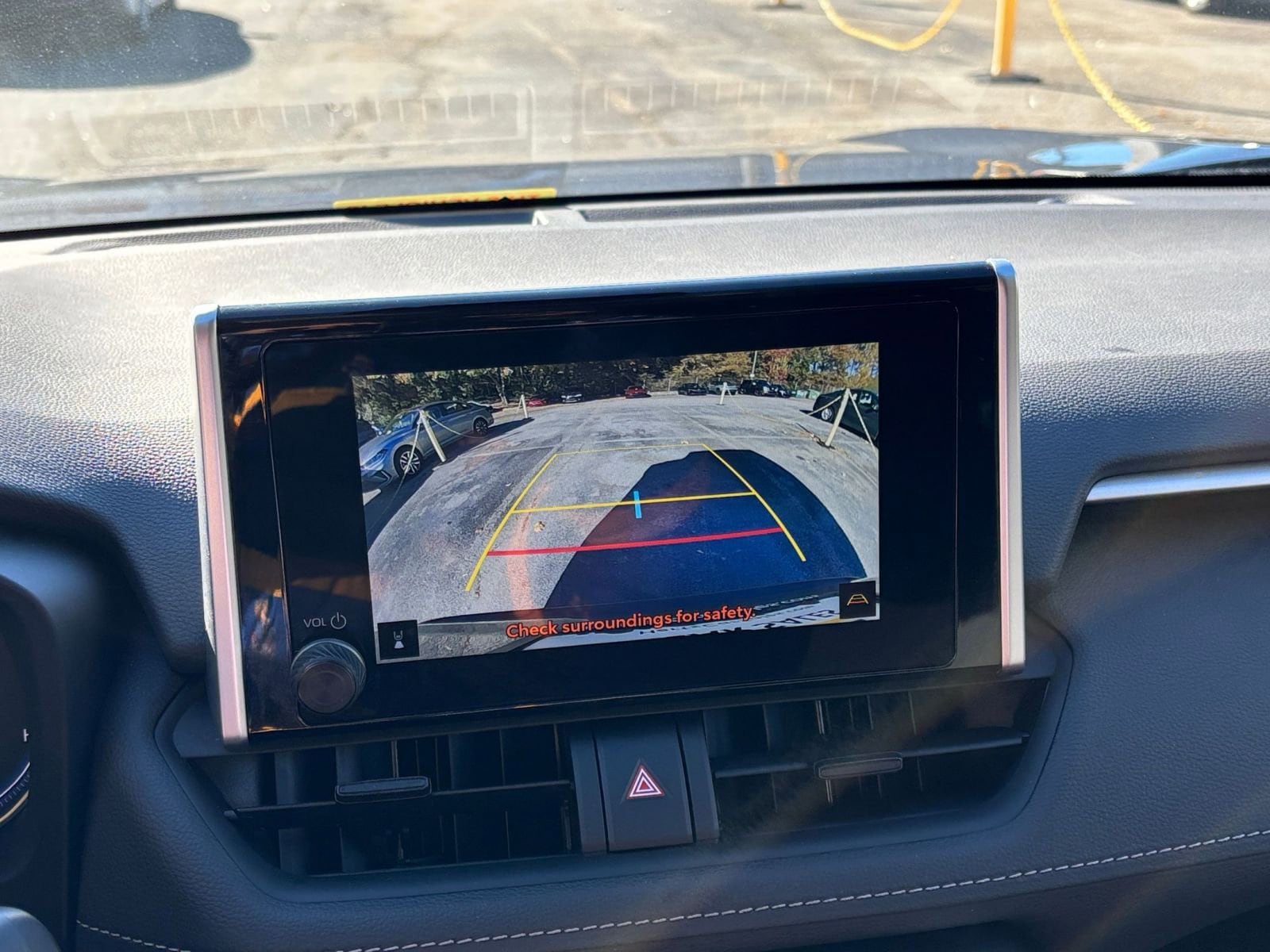 Thumbnail: 2025 Toyota RAV4 - 17